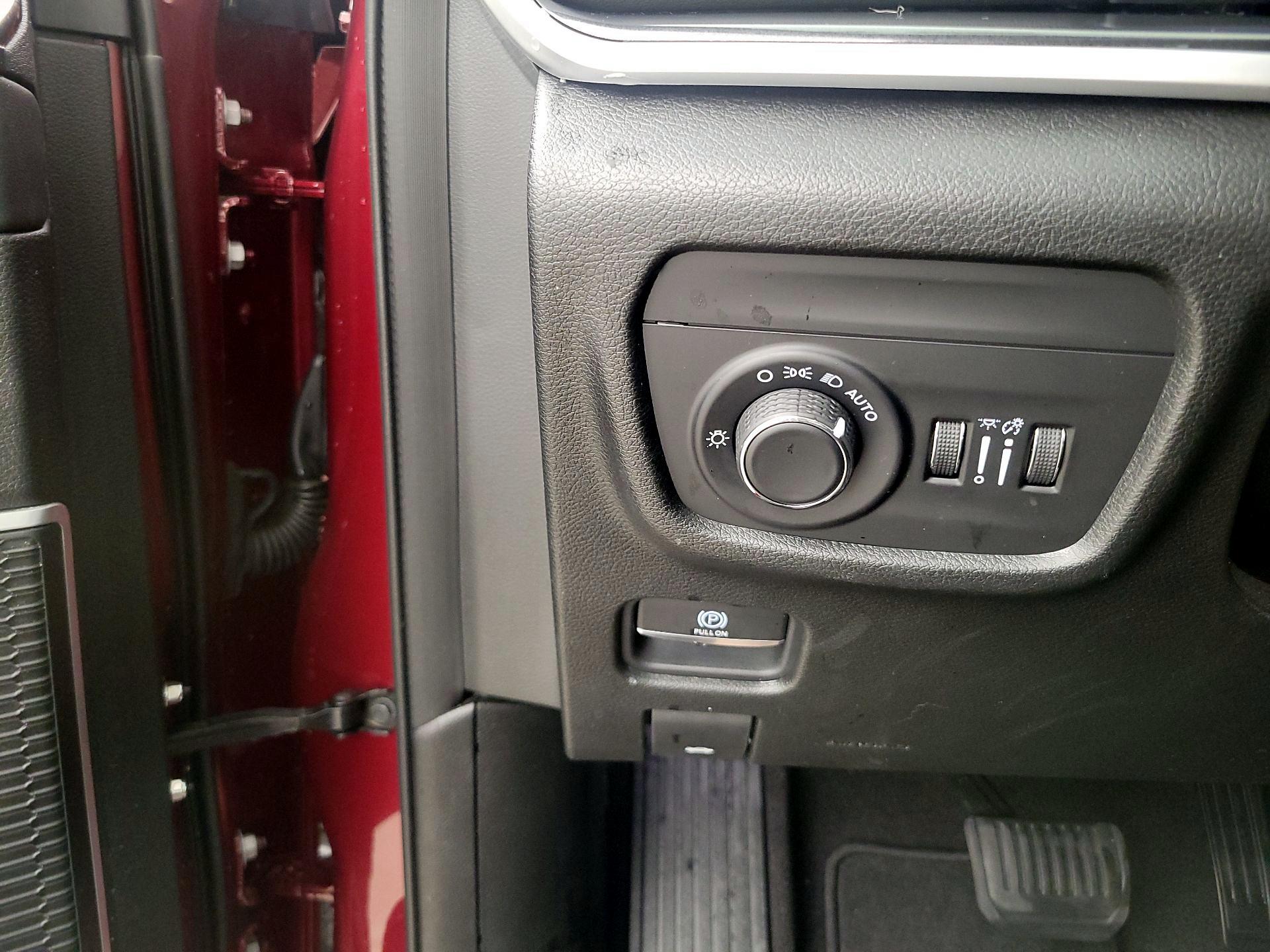 Thumbnail: 2021 Jeep Grand Cherokee L - 13