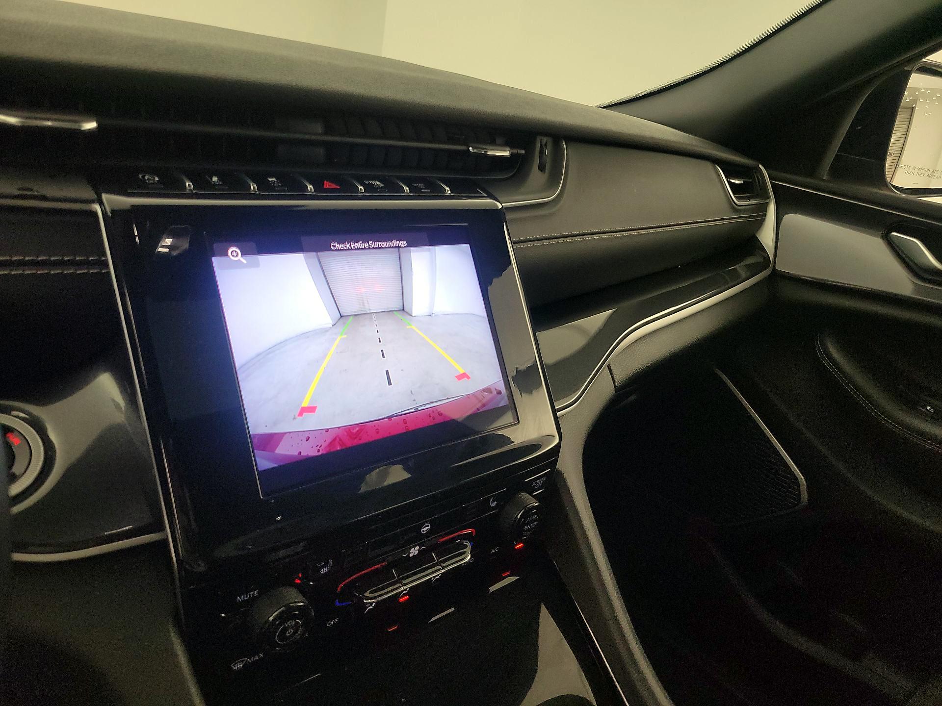 Thumbnail: 2021 Jeep Grand Cherokee L - 14