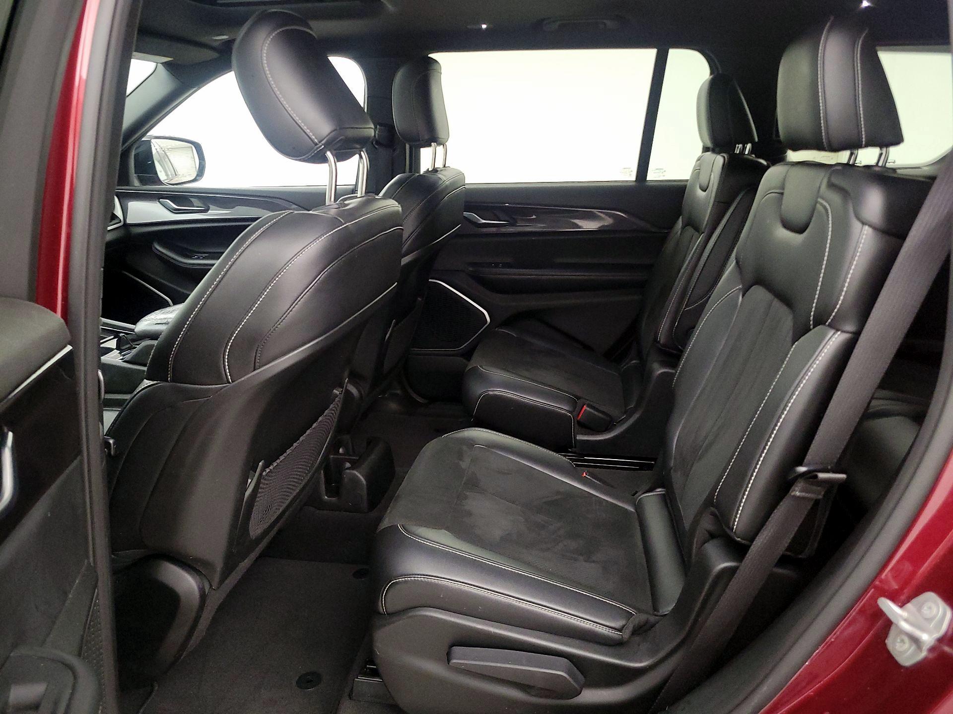 Thumbnail: 2021 Jeep Grand Cherokee L - 20