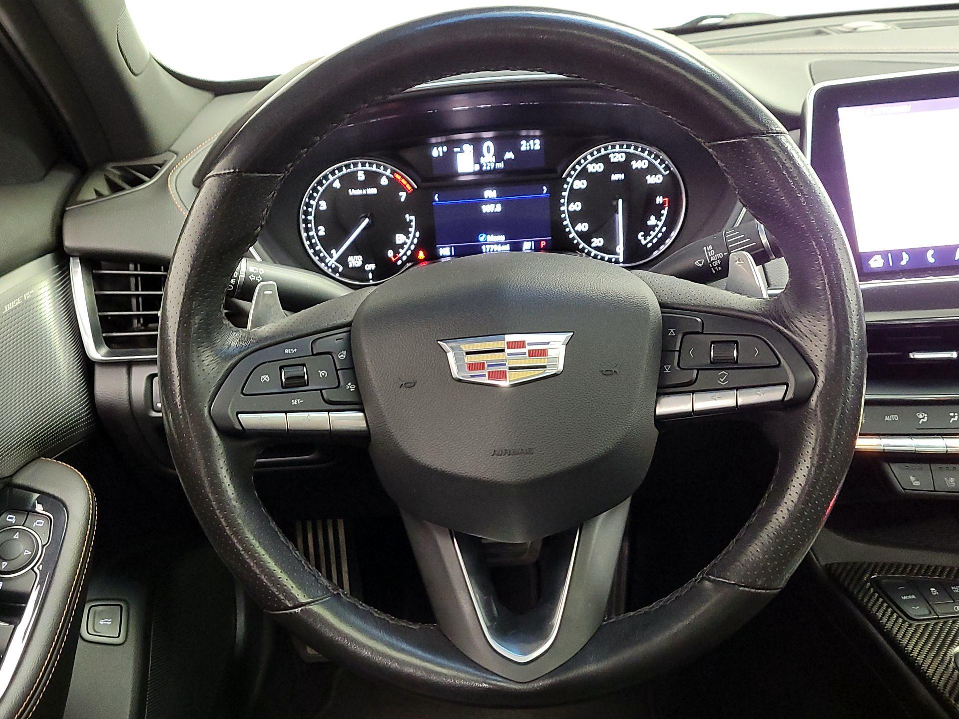 Thumbnail: 2023 Cadillac CT5 - 10