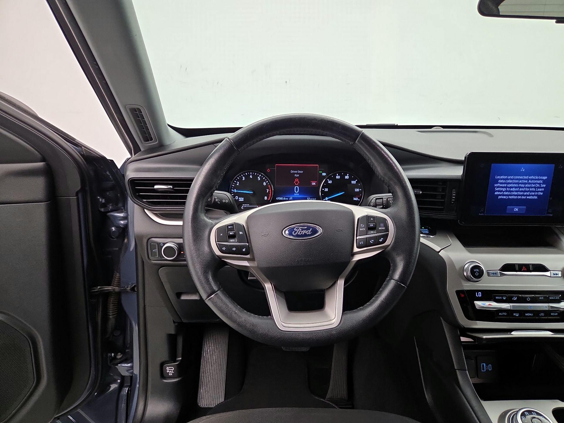 Thumbnail: 2021 Ford Explorer - 10