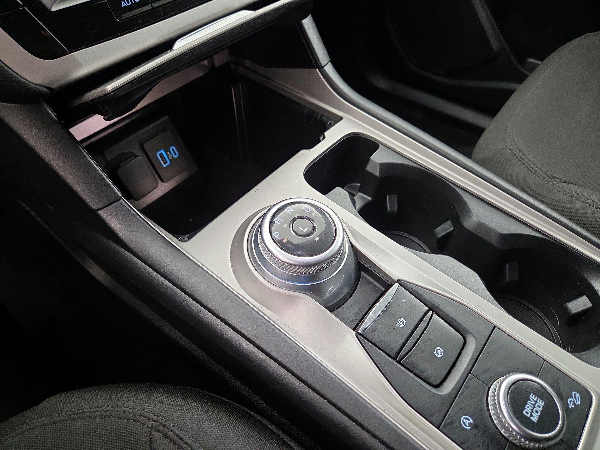 Thumbnail: 2021 Ford Explorer - 17