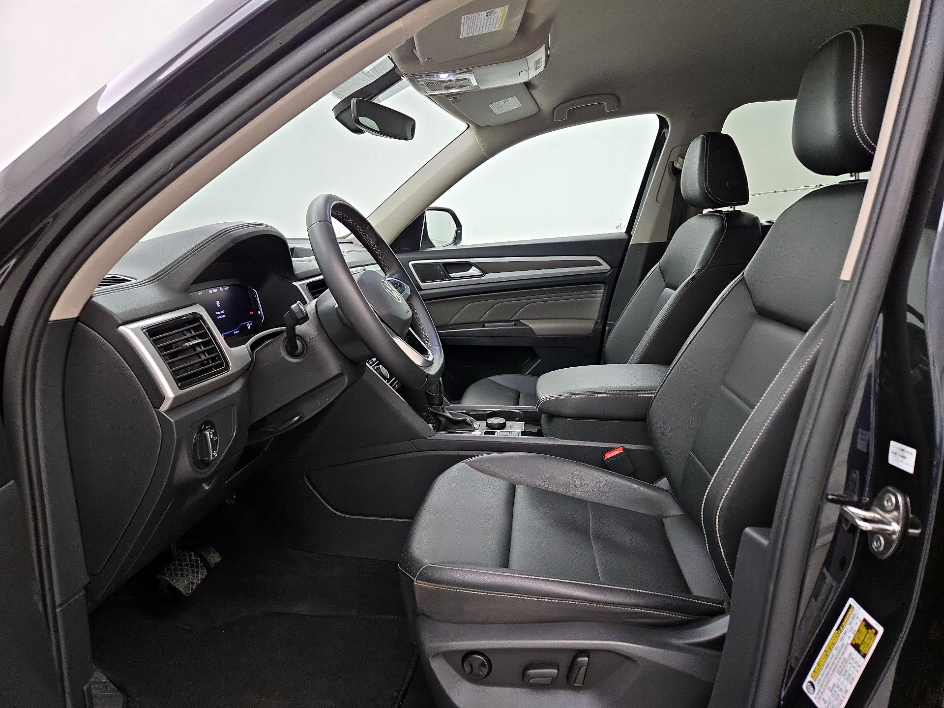 Thumbnail: 2023 Volkswagen Atlas - 11