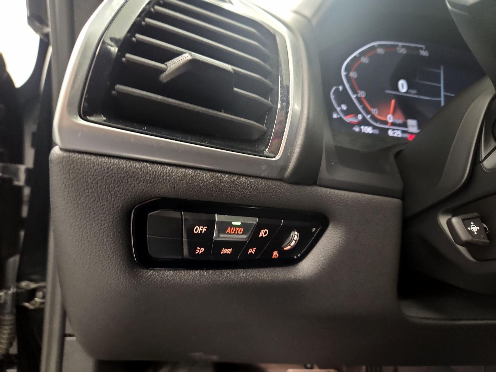 Thumbnail: 2021 BMW 8 Series - 11