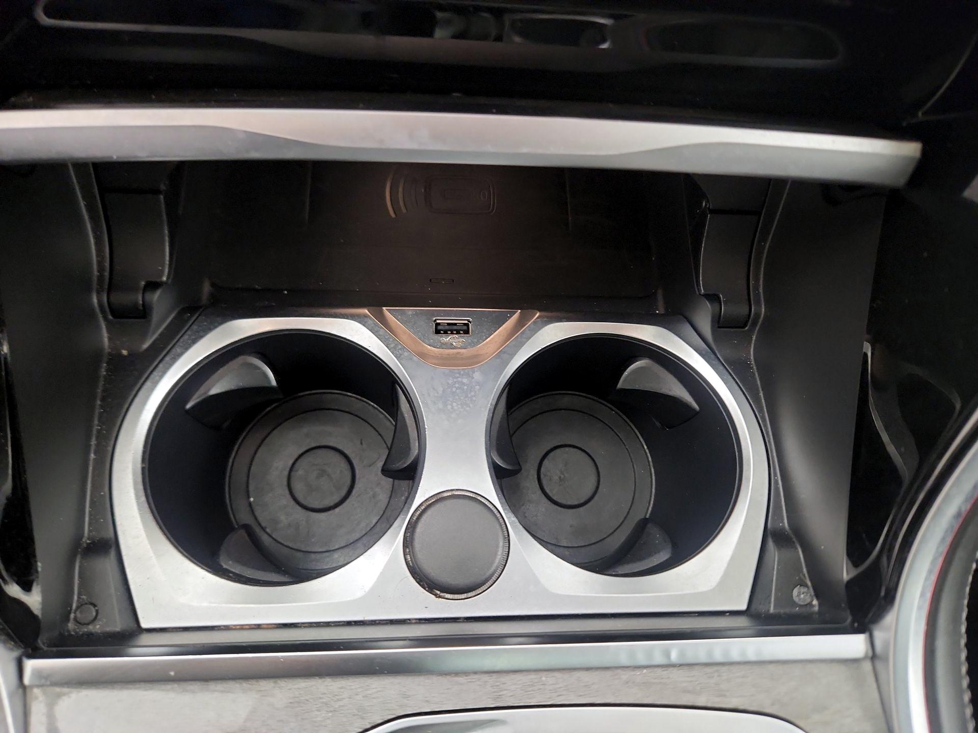 Thumbnail: 2021 BMW 8 Series - 17