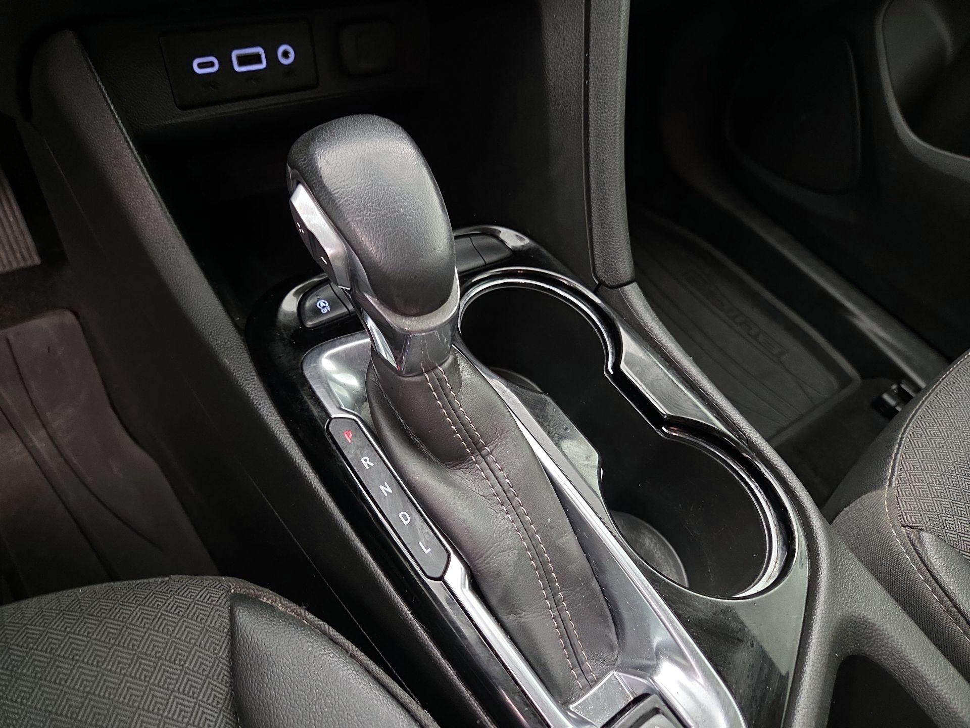 Thumbnail: 2022 Buick Encore GX - 17