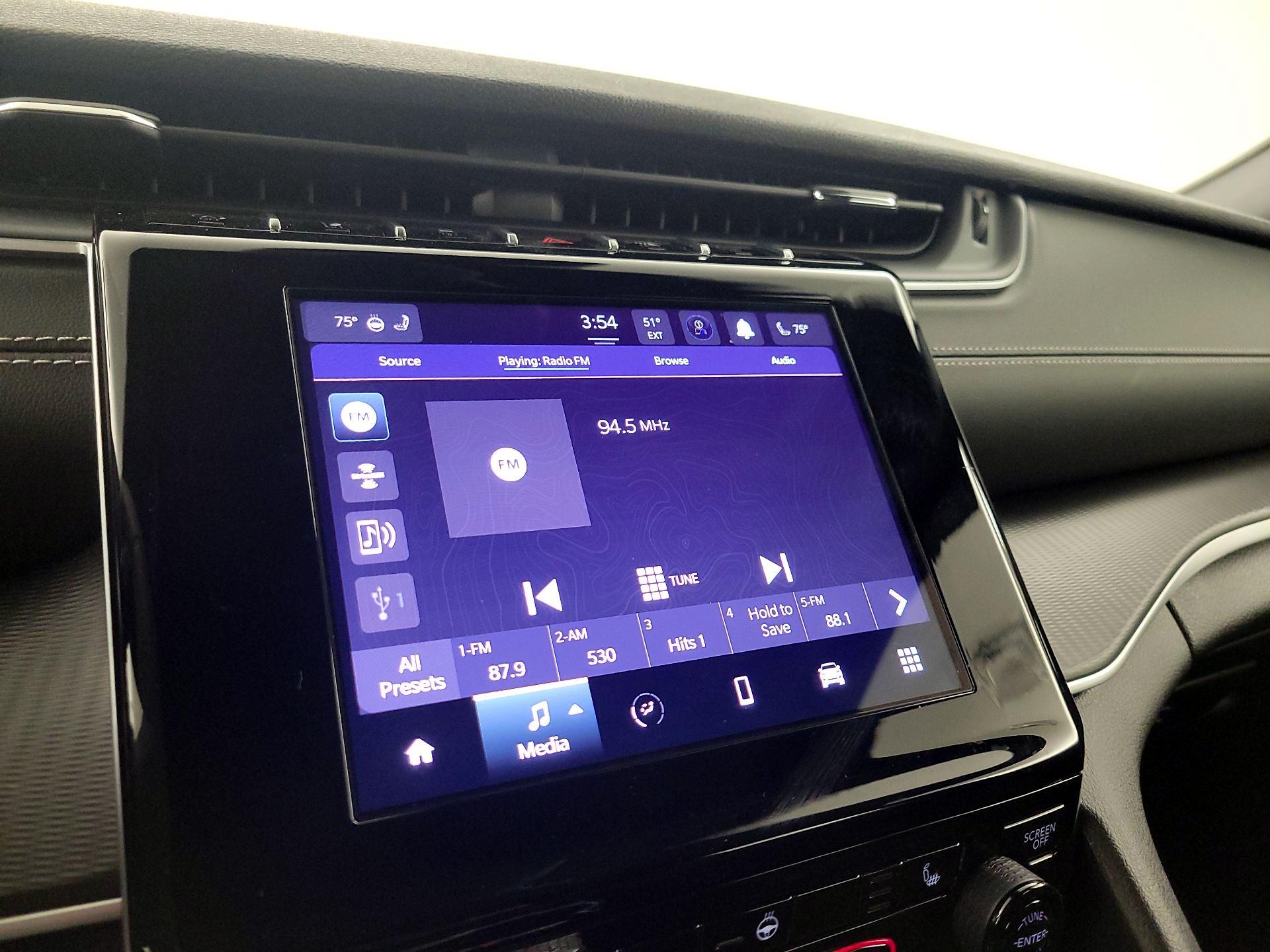 Thumbnail: 2024 Jeep Grand Cherokee - 15