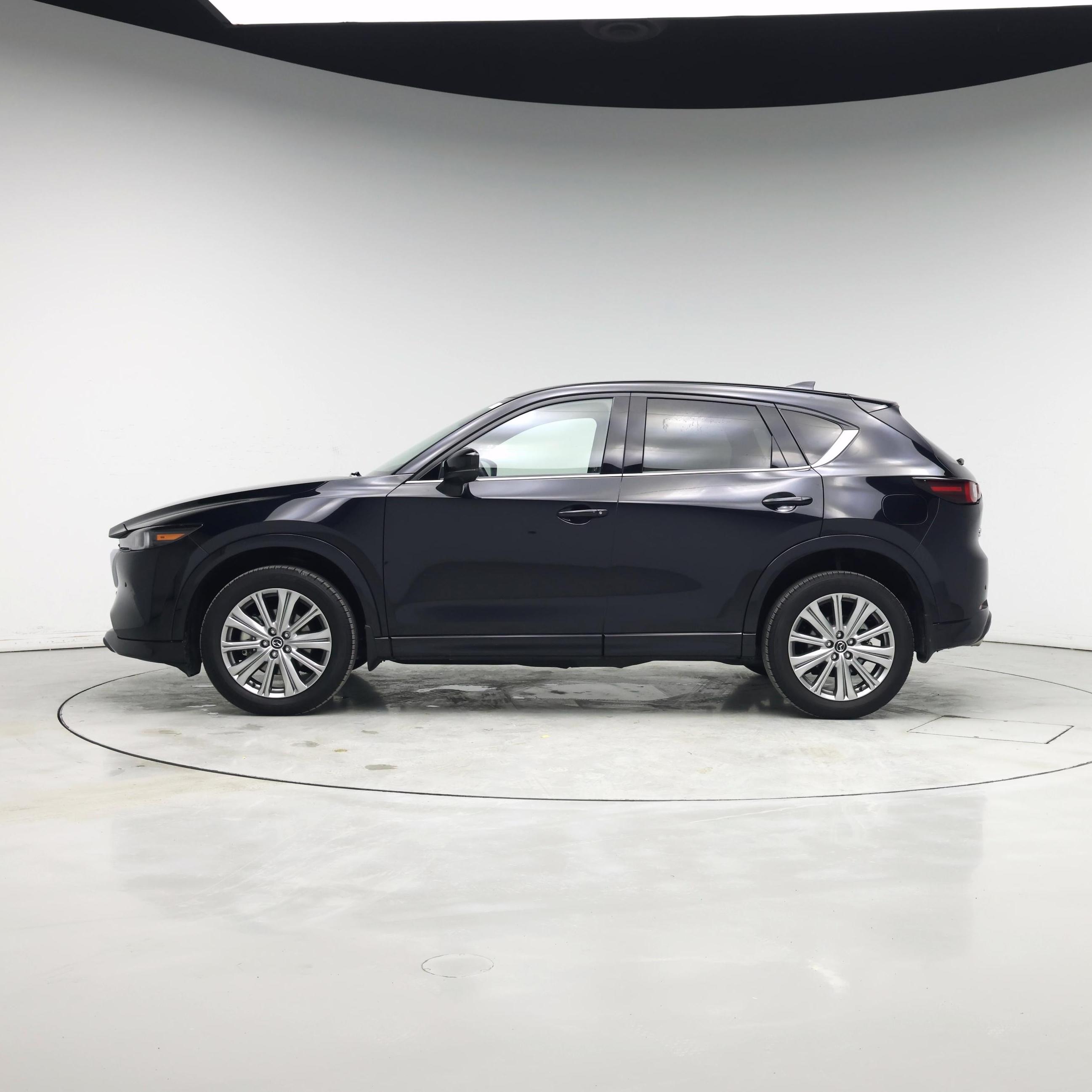 Thumbnail: 2022 Mazda CX-5 - 3