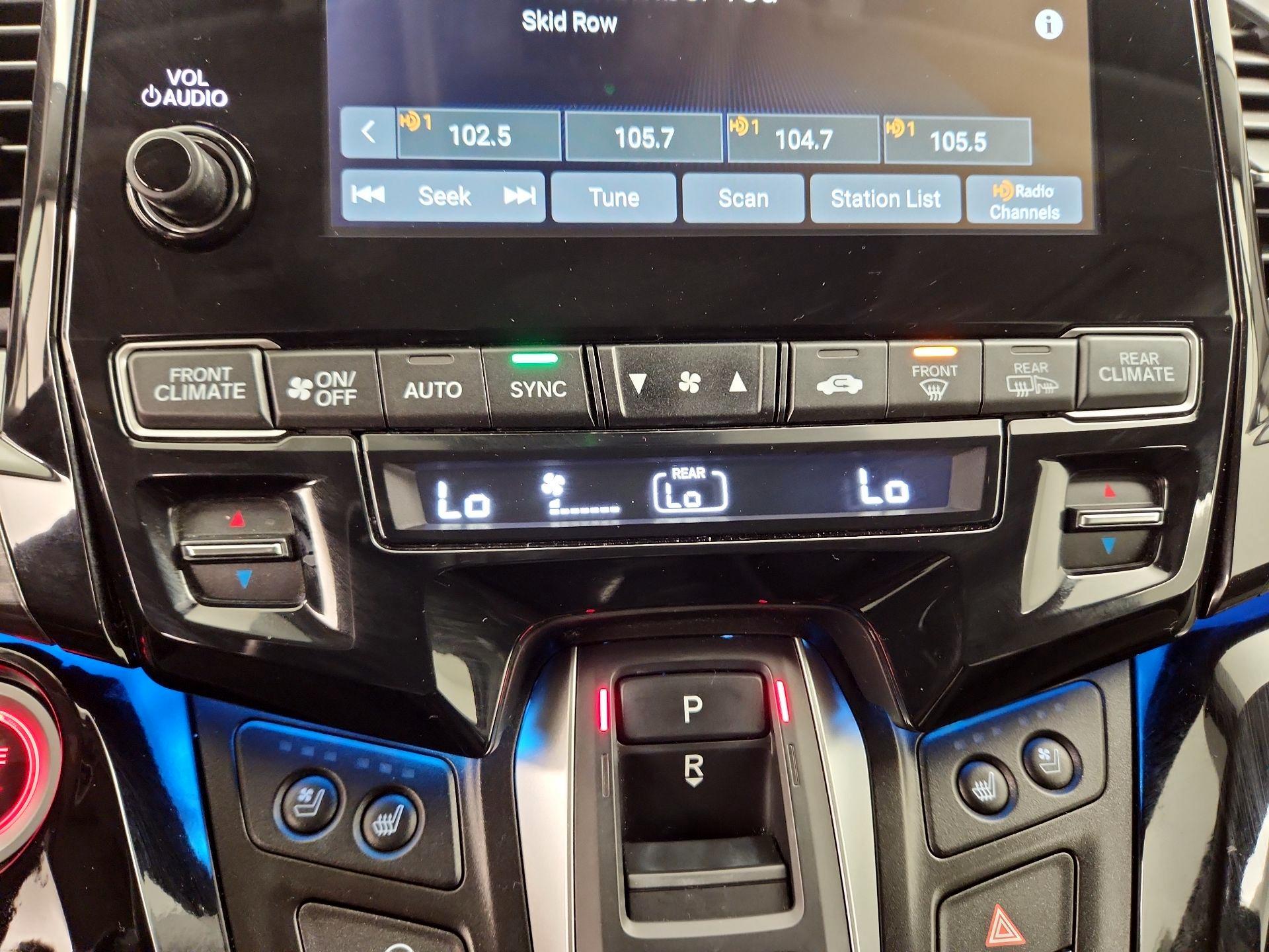 Thumbnail: 2023 Honda Odyssey - 17