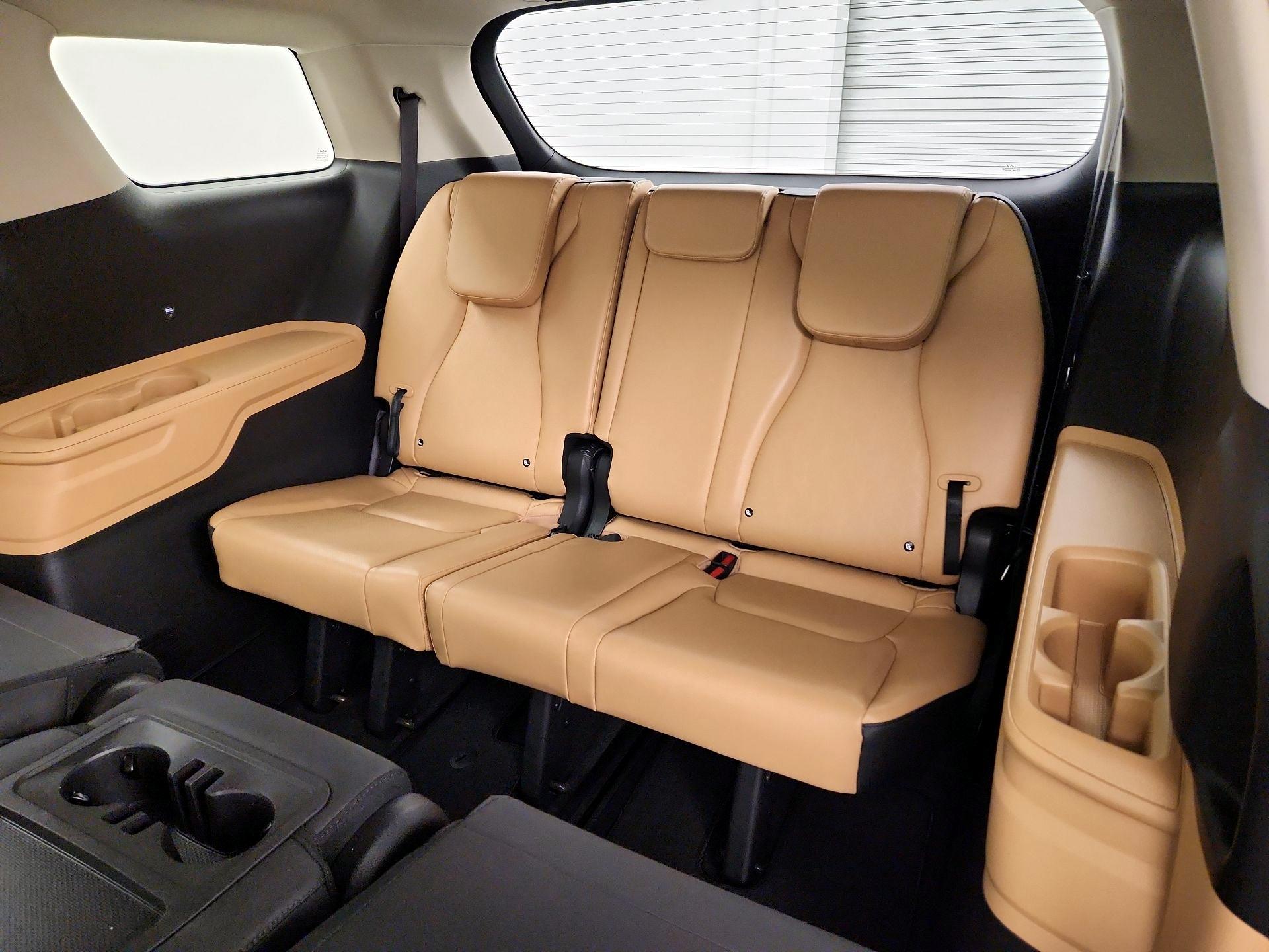 Thumbnail: 2024 Kia Carnival - 18