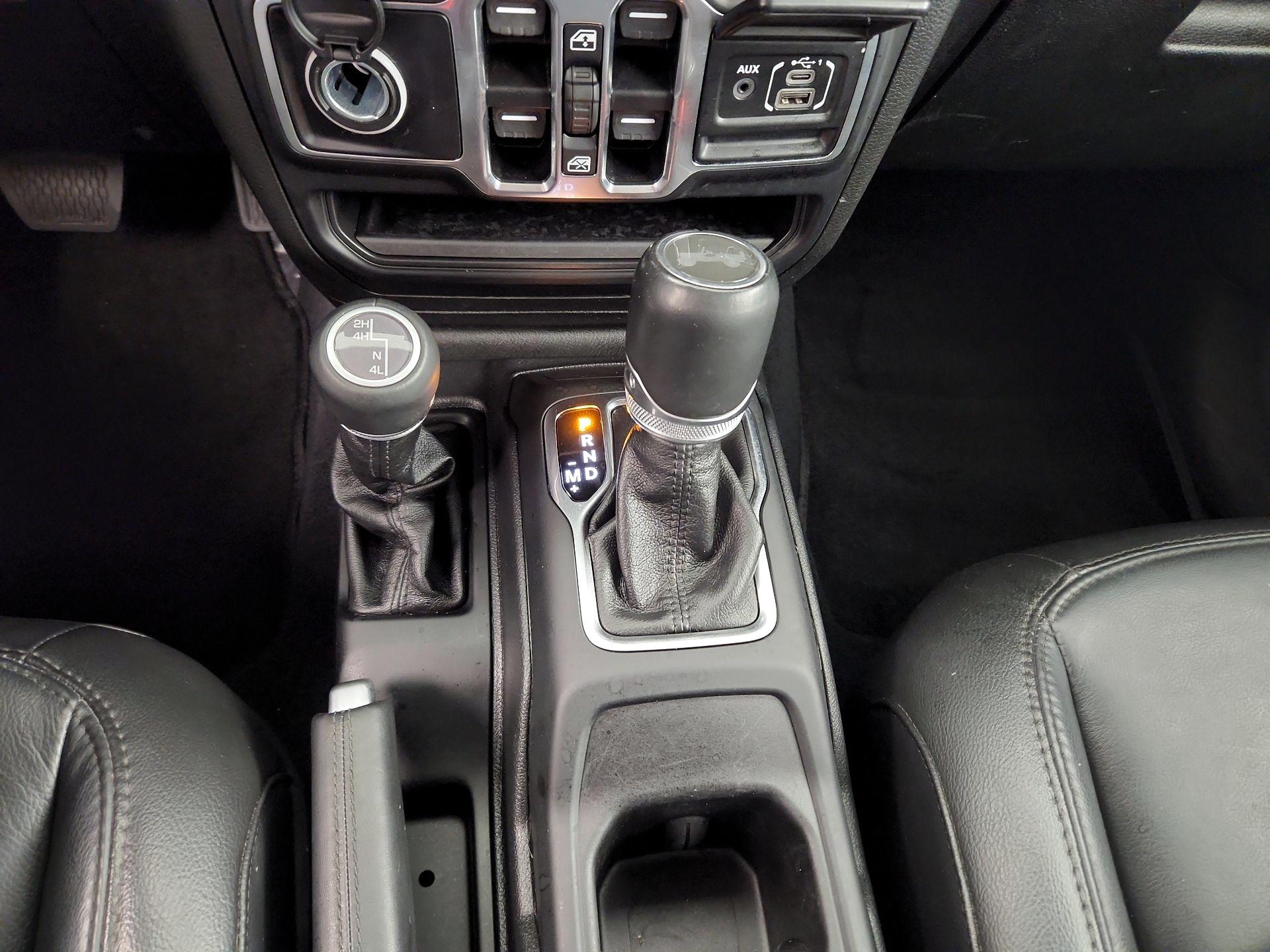 Thumbnail: 2023 Jeep Wrangler - 18