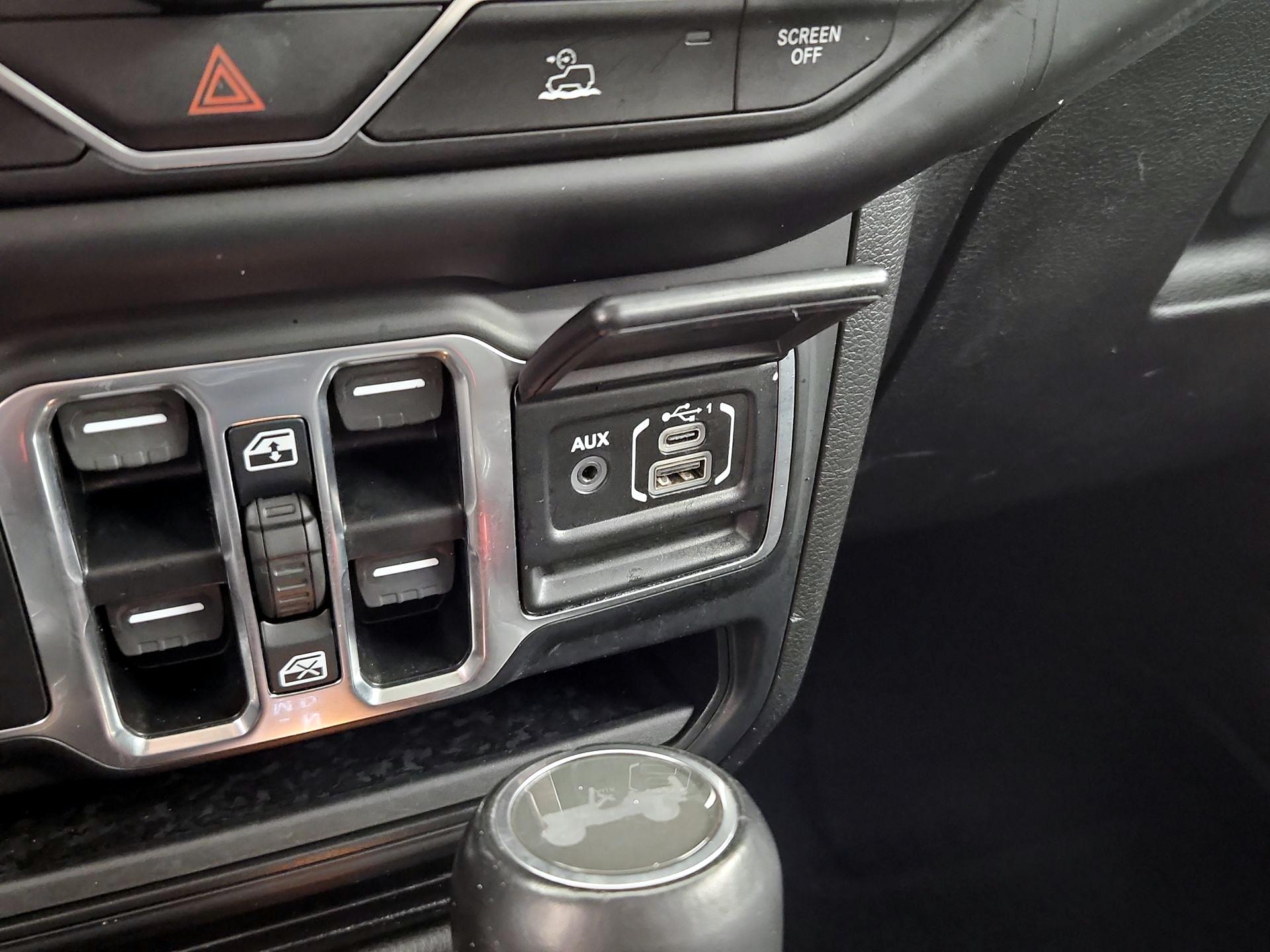 Thumbnail: 2023 Jeep Wrangler - 19