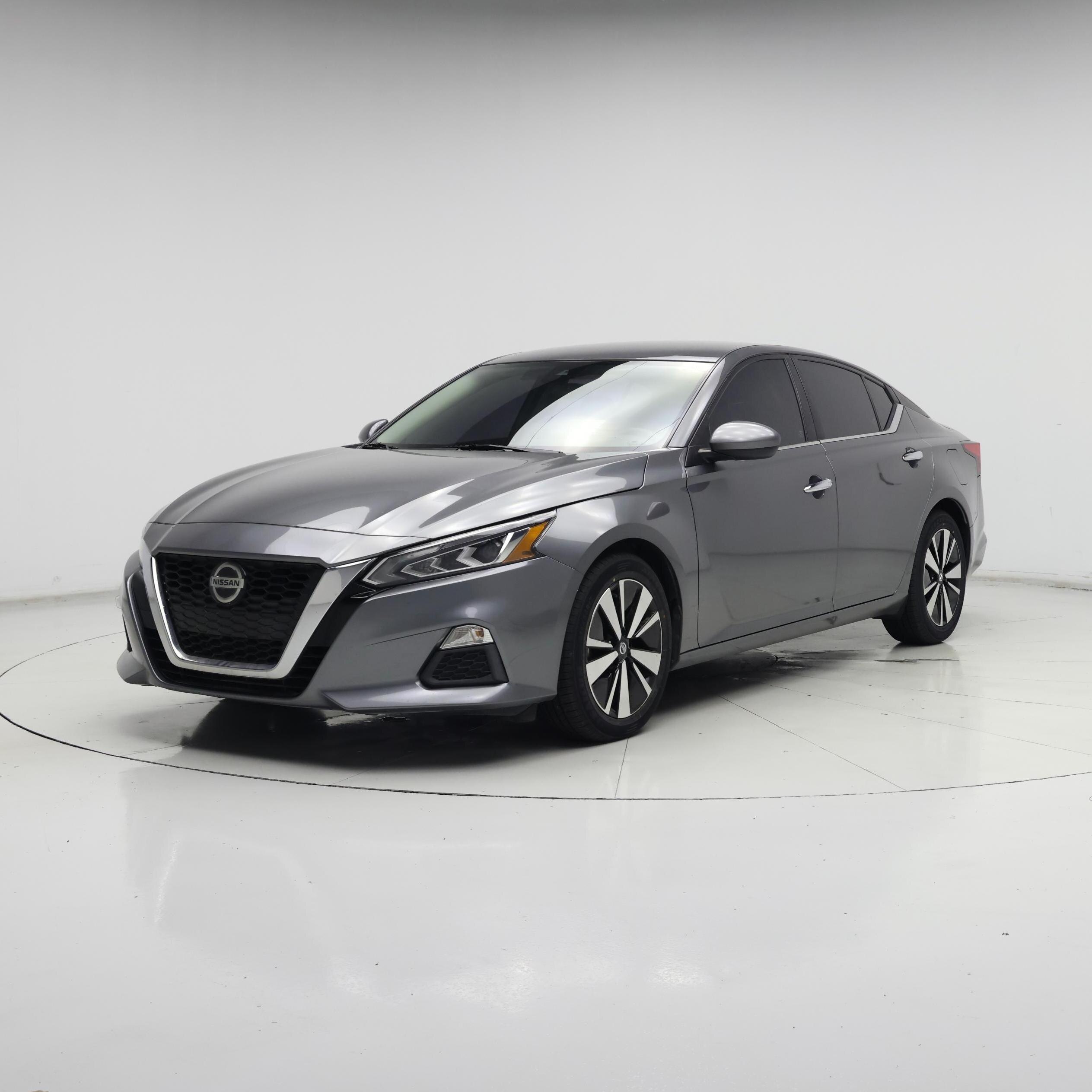 Thumbnail: 2022 Nissan Altima - 4