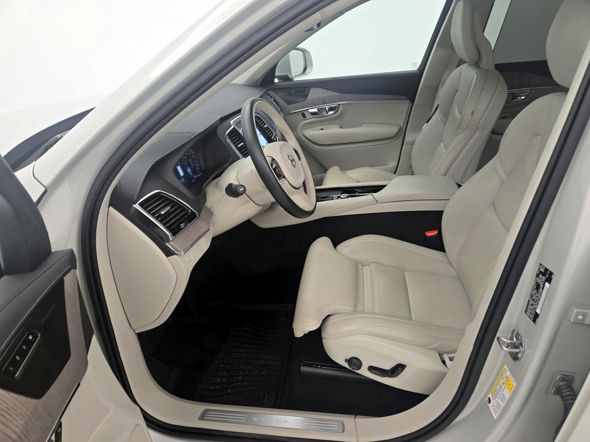 Thumbnail: 2021 Volvo XC90 - 11