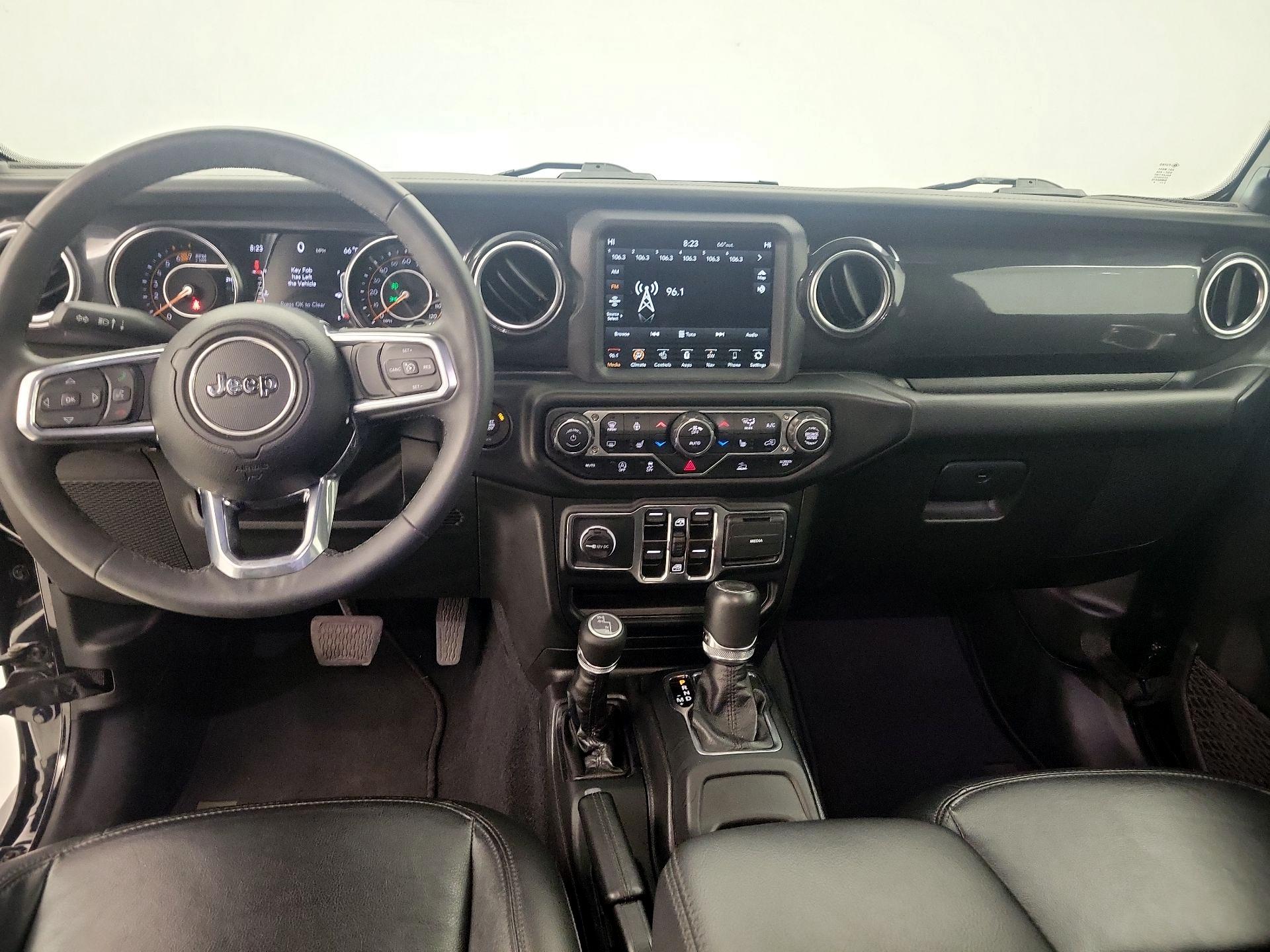 Thumbnail: 2023 Jeep Wrangler - 9