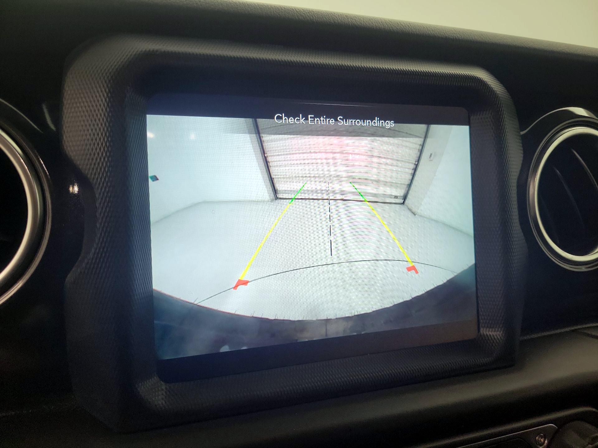 Thumbnail: 2023 Jeep Wrangler - 14