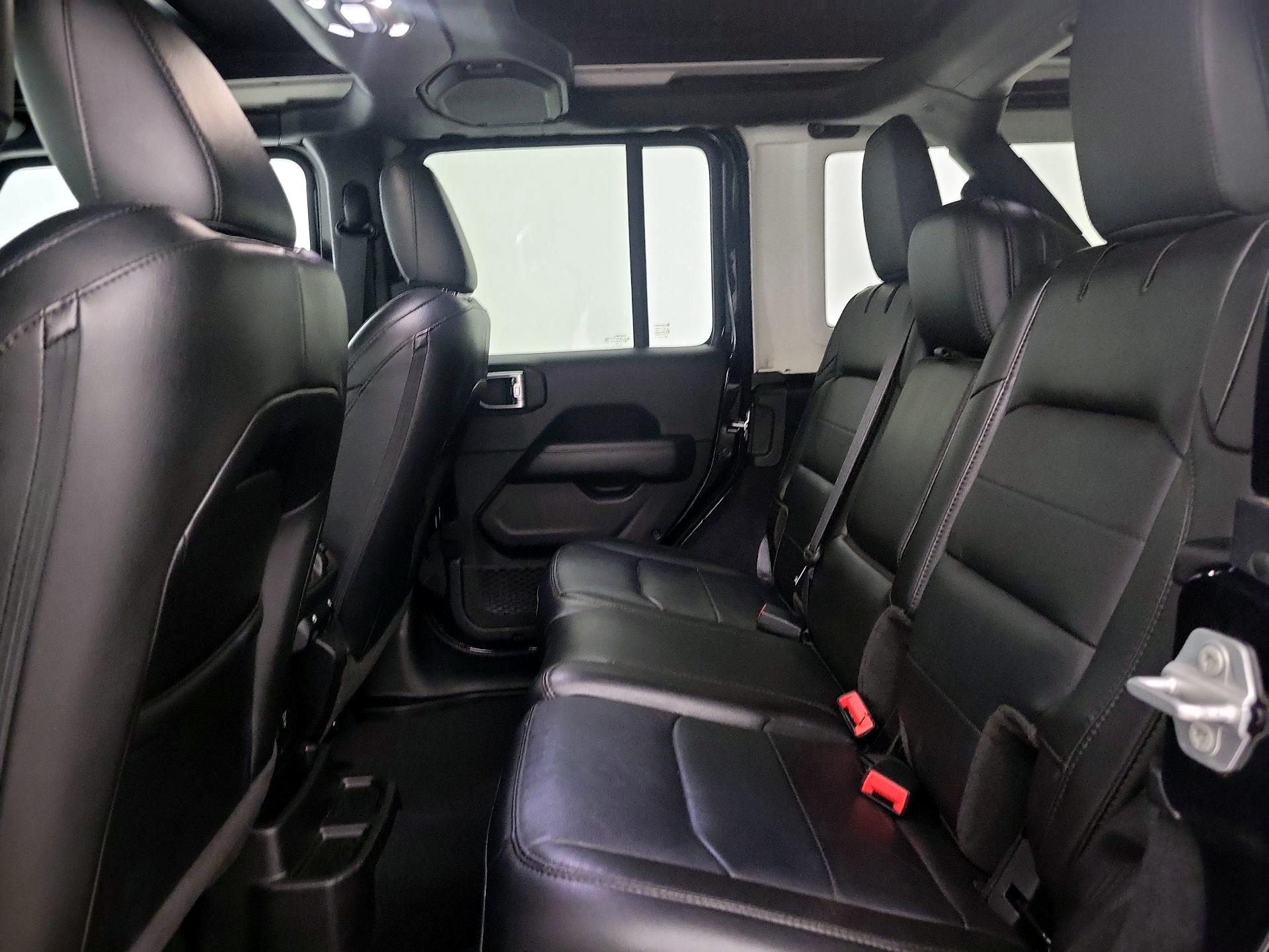 Thumbnail: 2023 Jeep Wrangler - 19