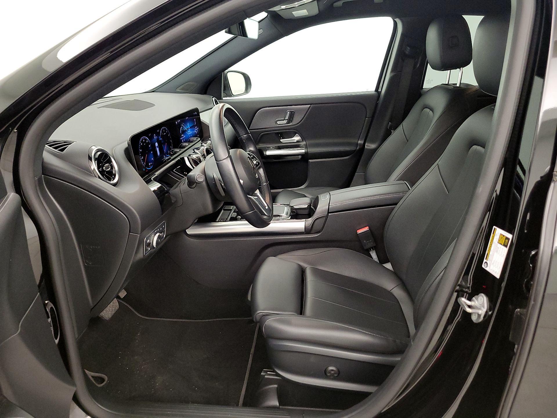 Thumbnail: 2022 Mercedes-Benz GLA - 11