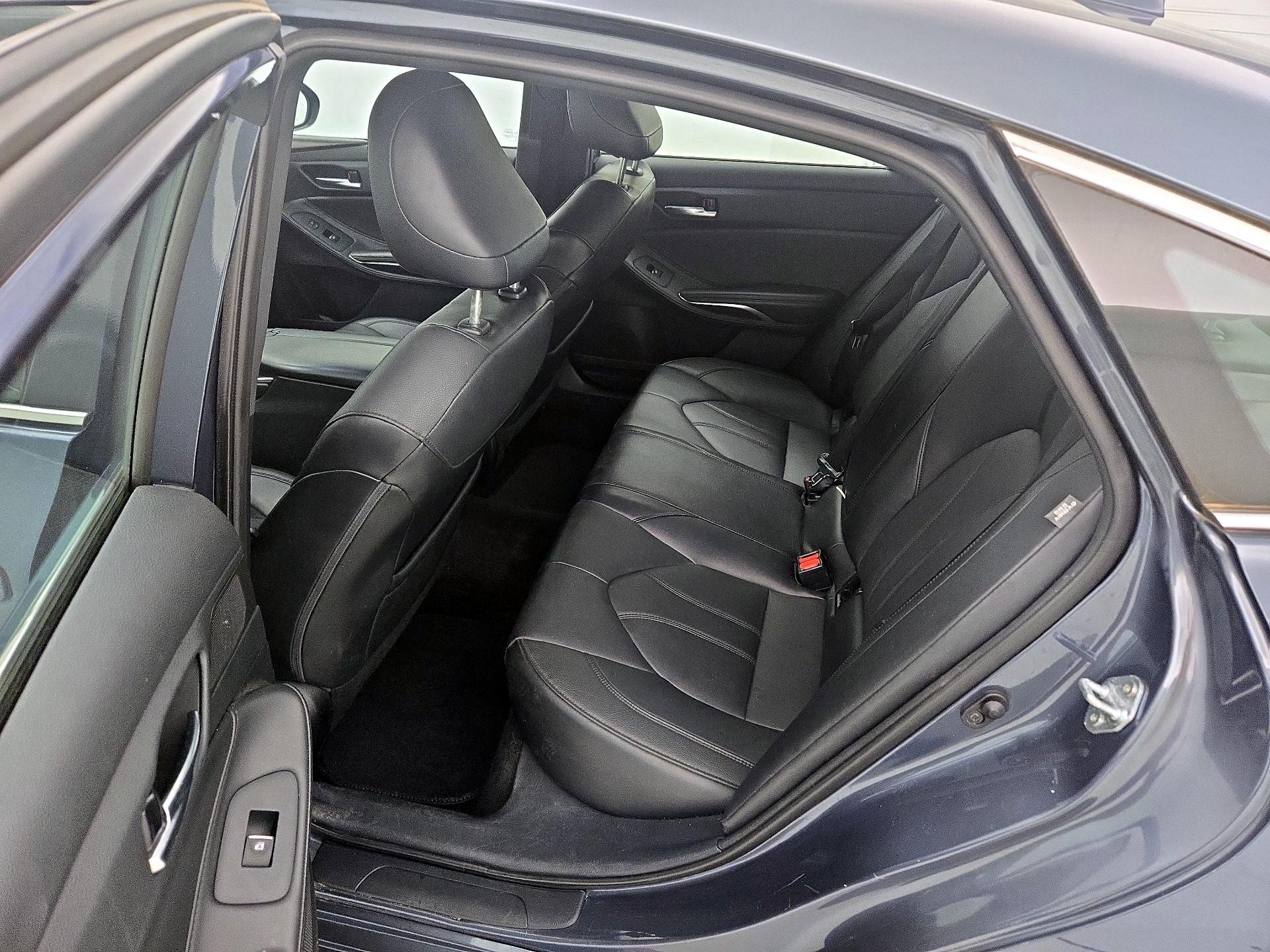 Thumbnail: 2022 Toyota Avalon - 20