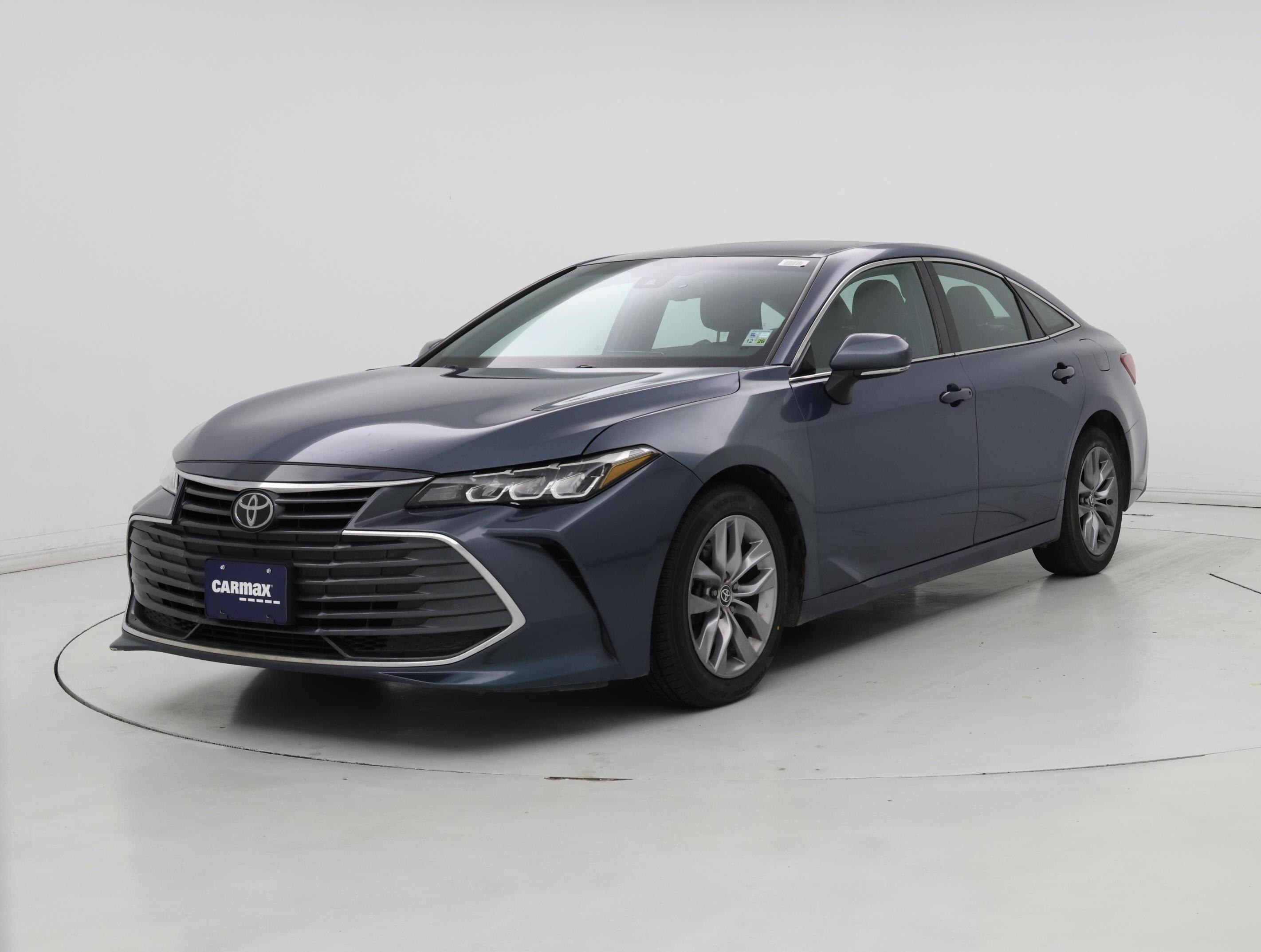 Thumbnail: 2022 Toyota Avalon - 4