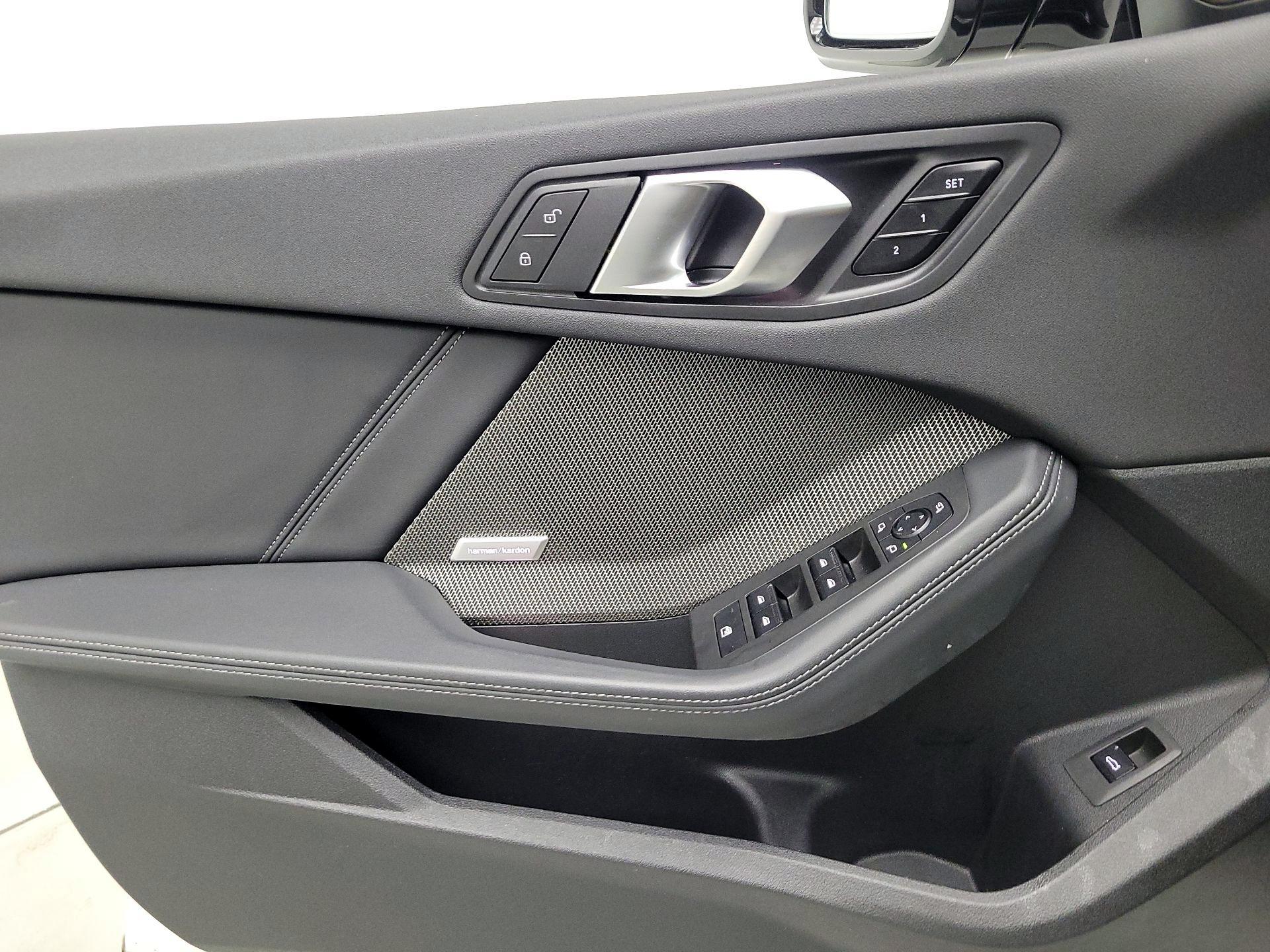 Thumbnail: 2025 BMW 2 Series - 12