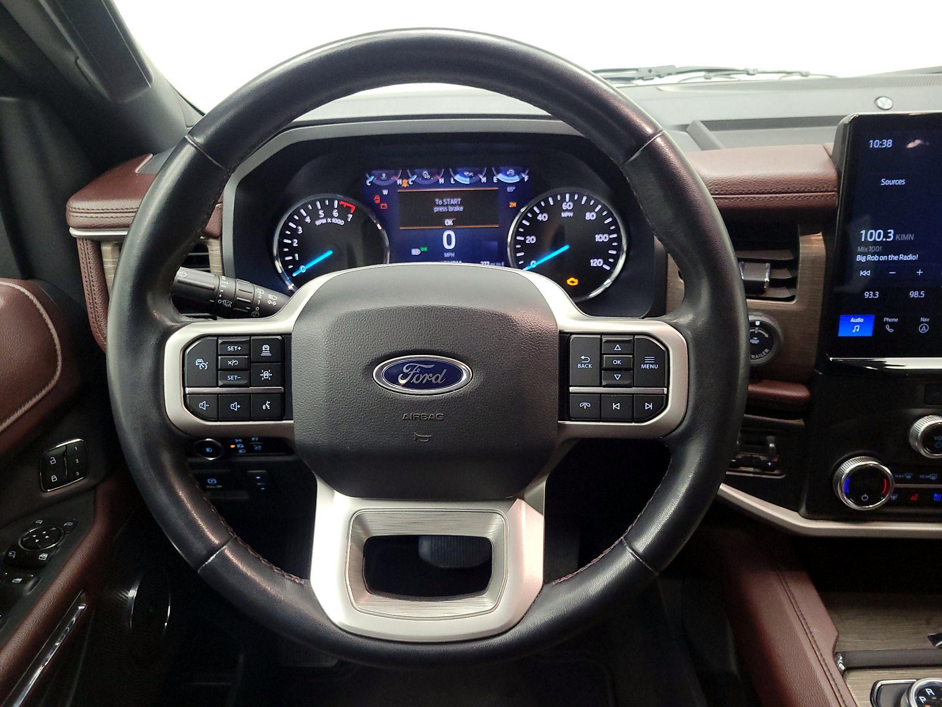 Thumbnail: 2023 Ford Expedition - 10