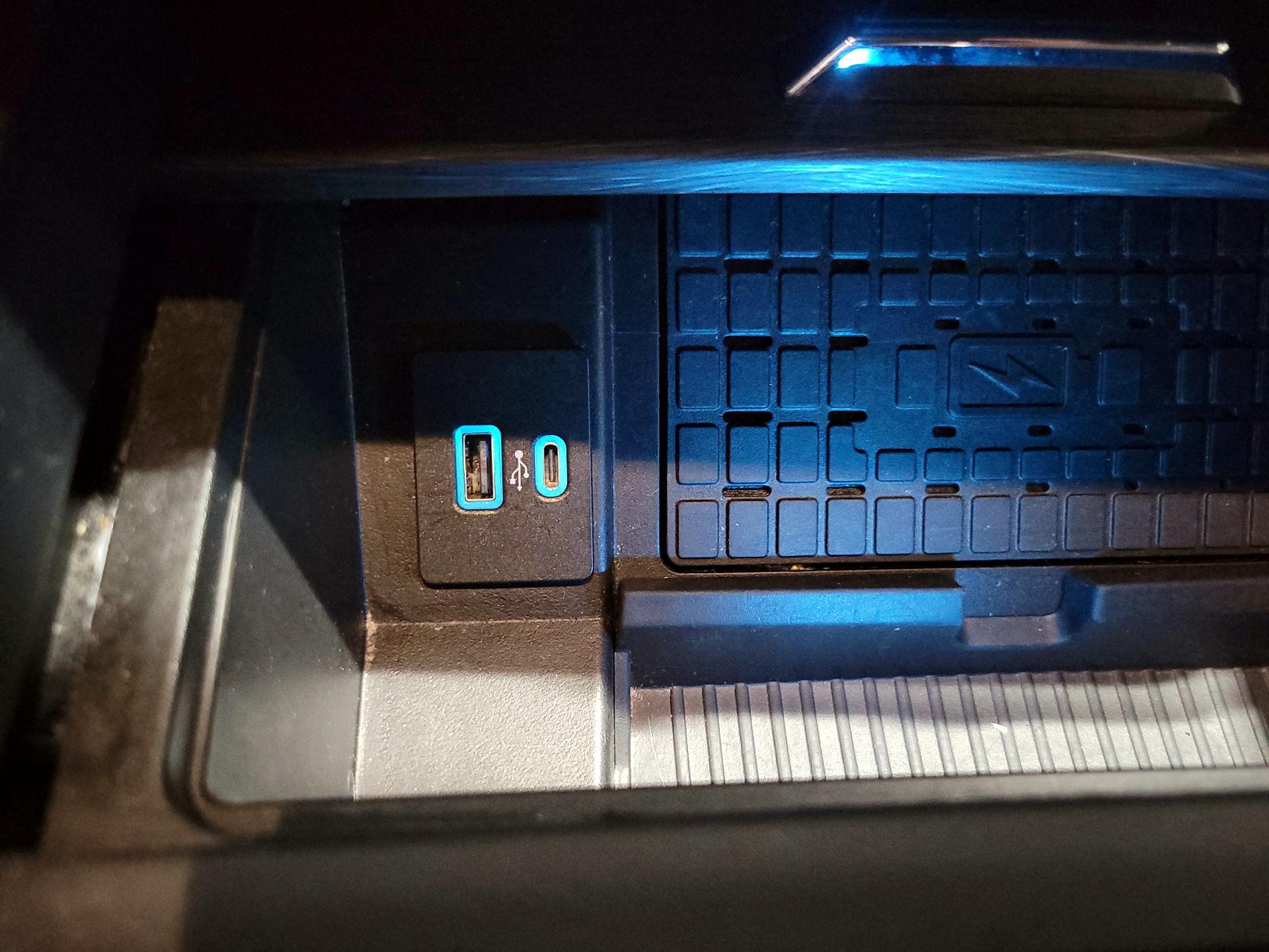 Thumbnail: 2023 Ford Expedition - 19