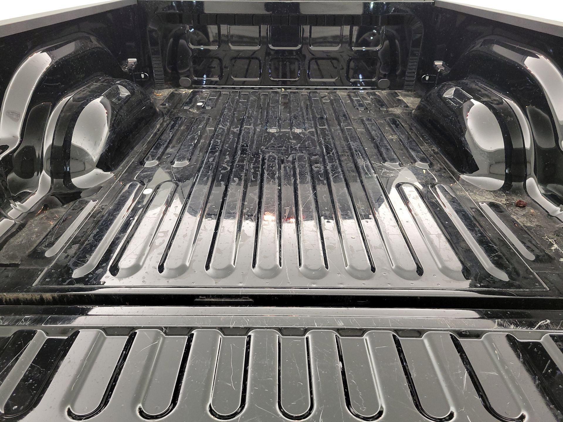 Thumbnail: 2022 RAM 1500 Classic - 20