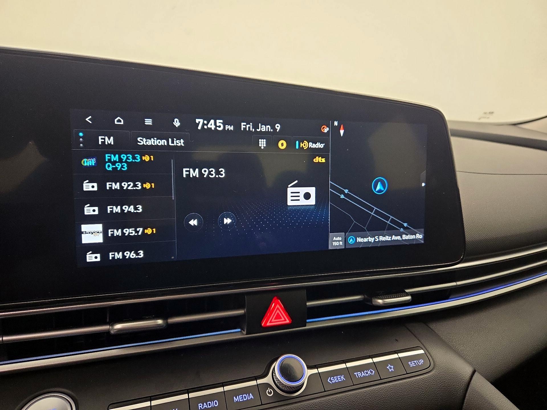 Thumbnail: 2025 Hyundai Elantra - 16