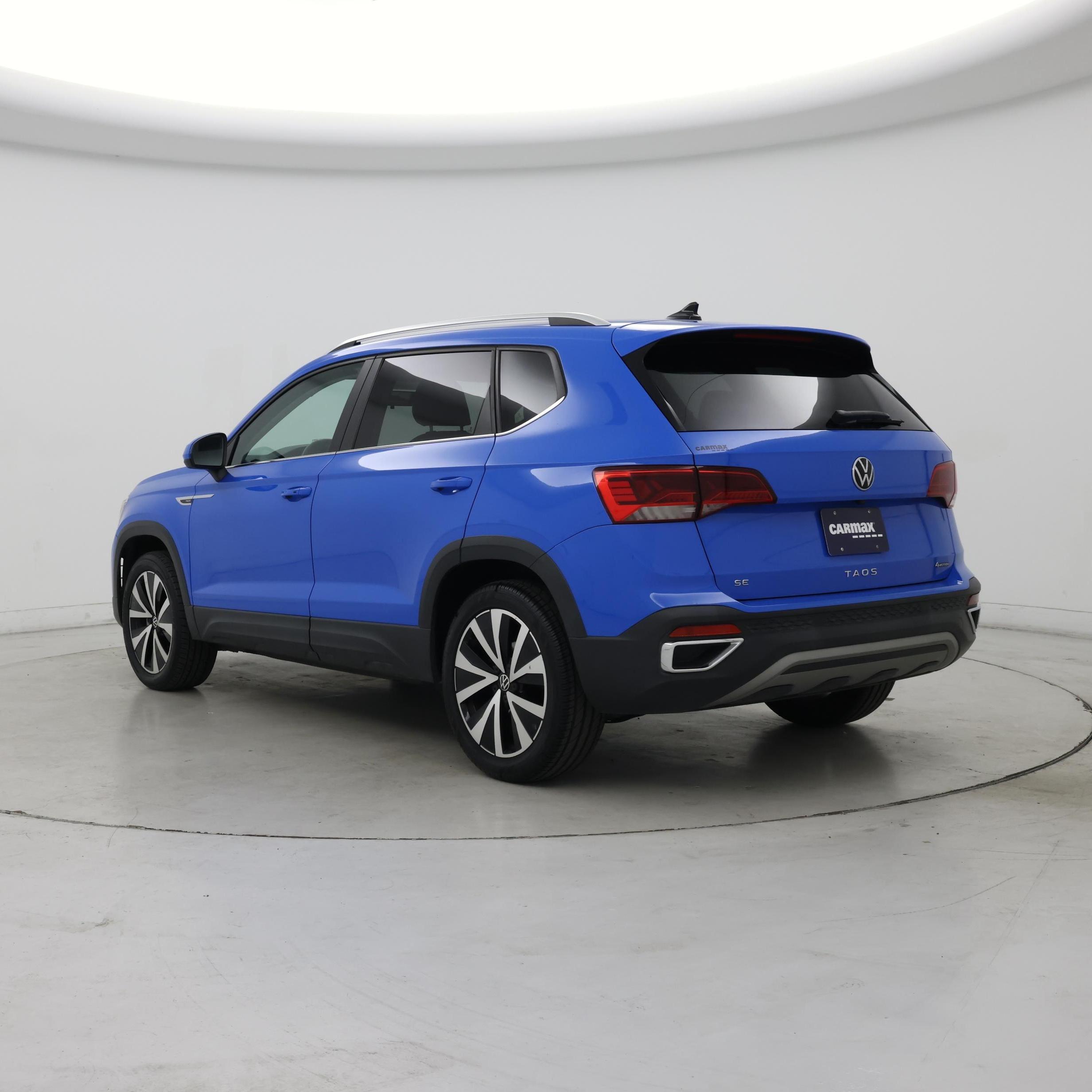 Thumbnail: 2022 Volkswagen Taos - 2