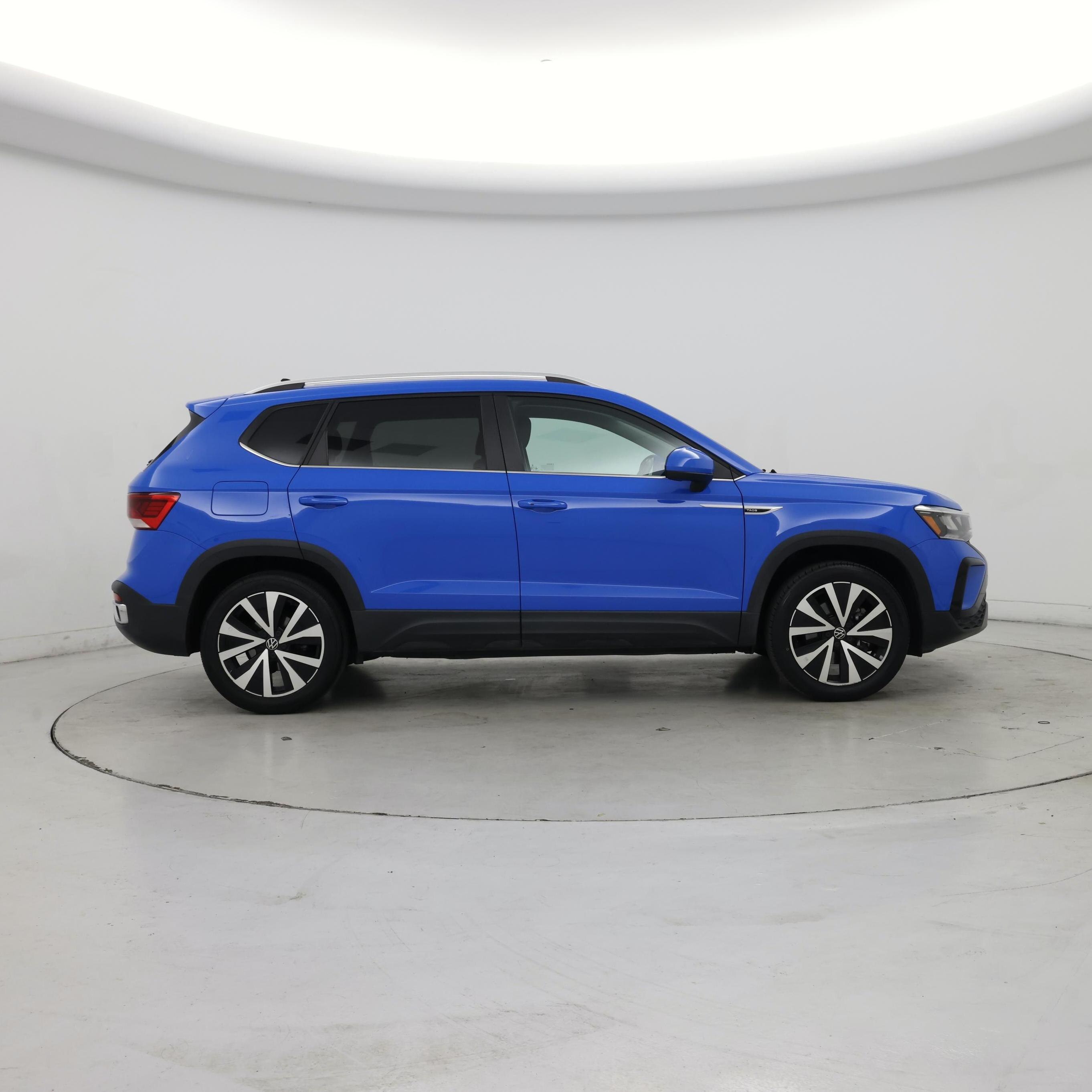 Thumbnail: 2022 Volkswagen Taos - 7