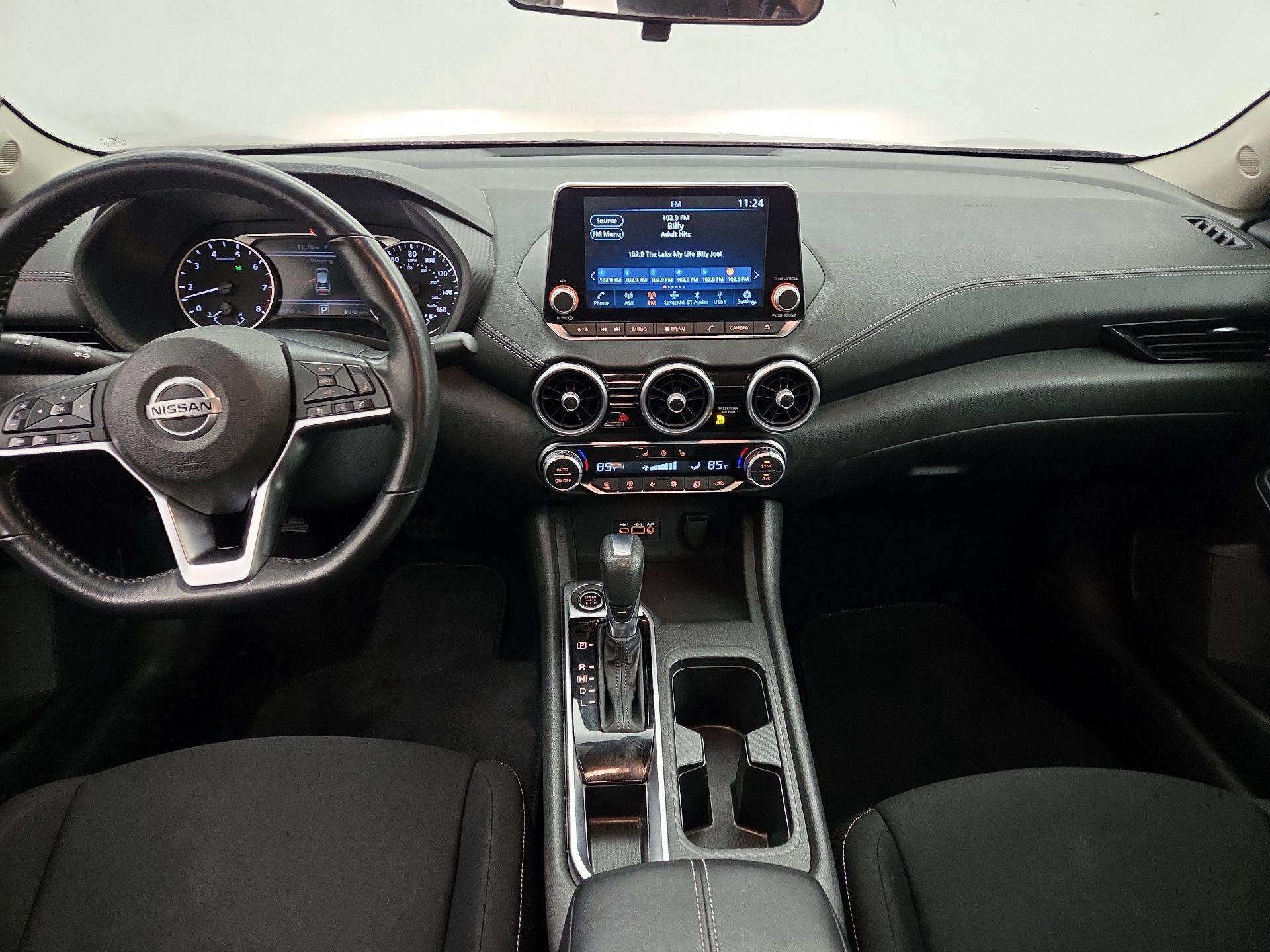 Thumbnail: 2022 Nissan Sentra - 9