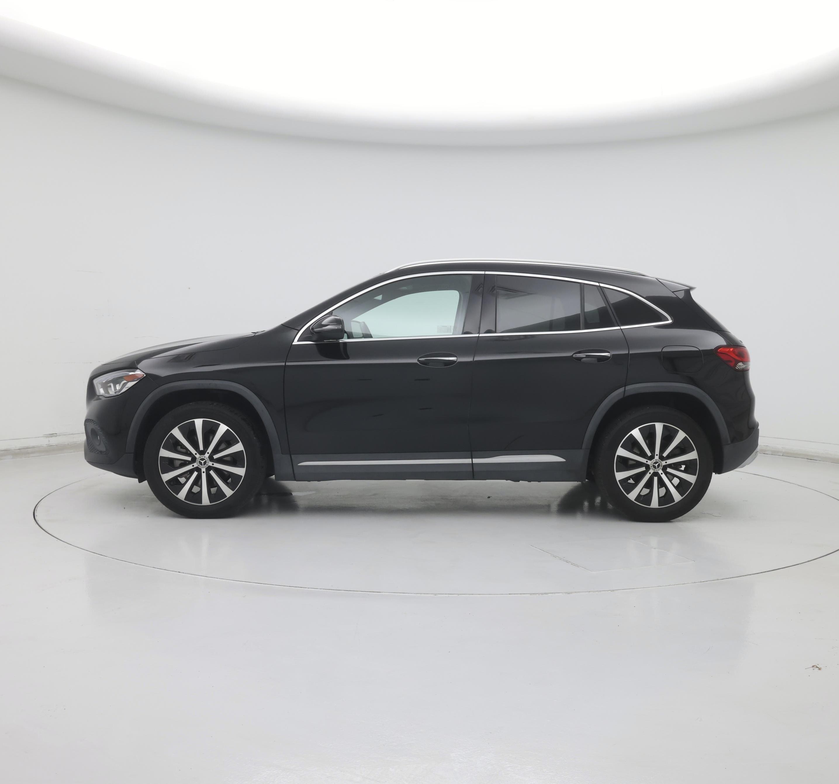 Thumbnail: 2023 Mercedes-Benz GLA - 3