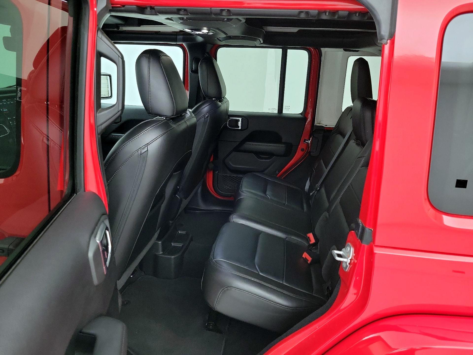 Thumbnail: 2023 Jeep Wrangler - 20