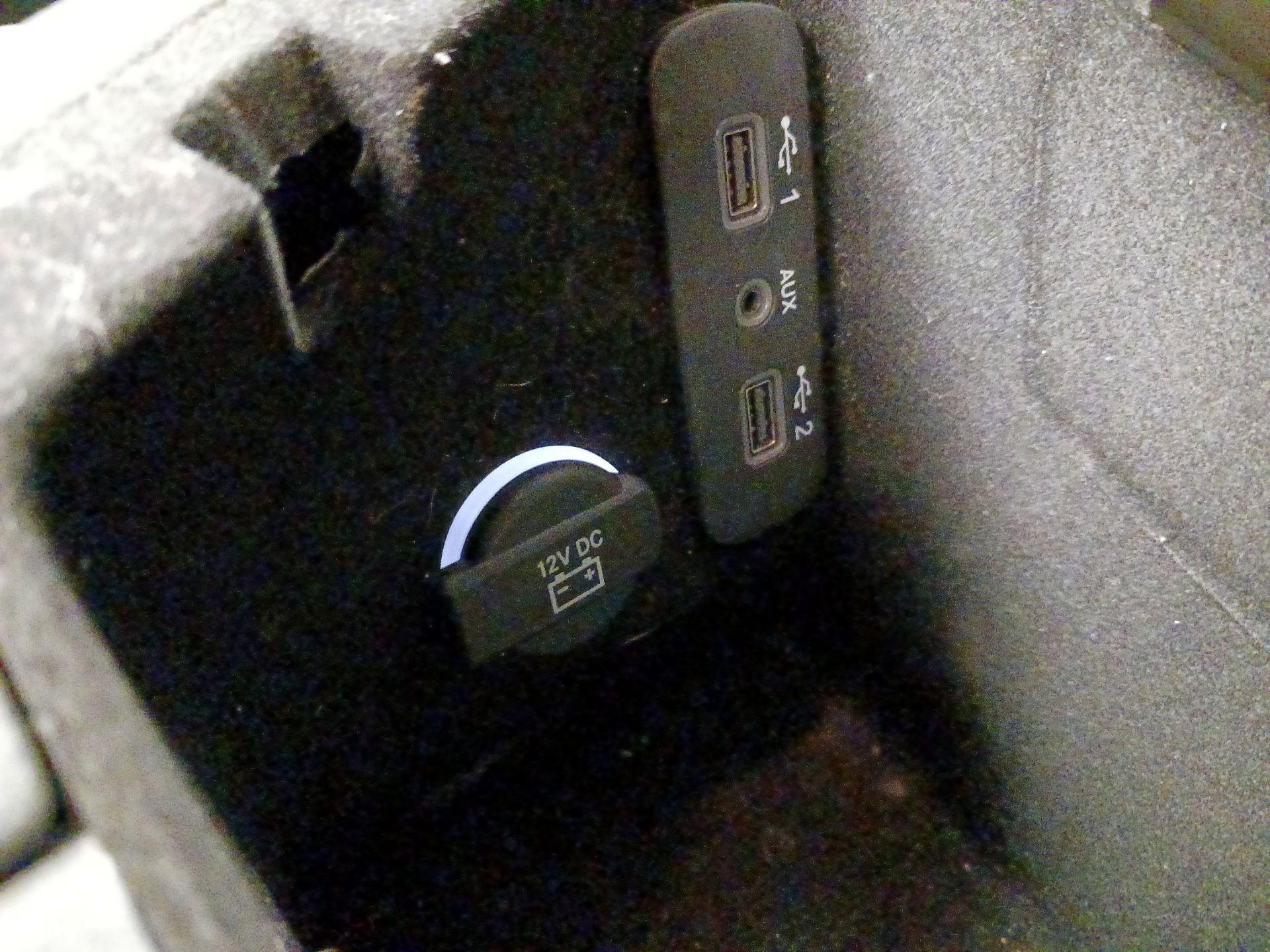 Thumbnail: 2022 Dodge Challenger - 19