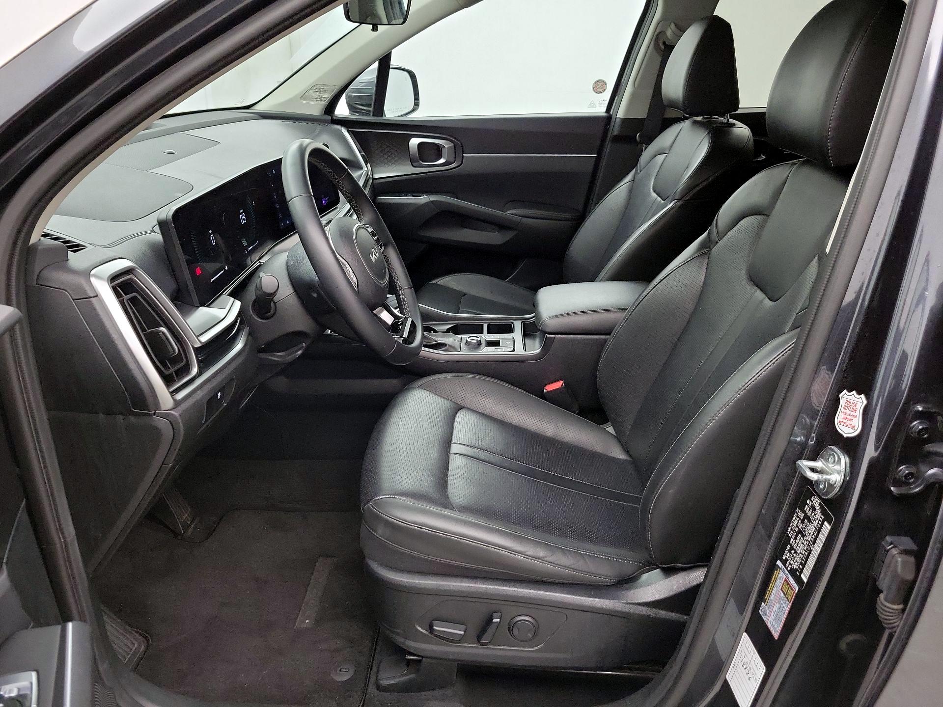 Thumbnail: 2024 Kia Sorento - 11