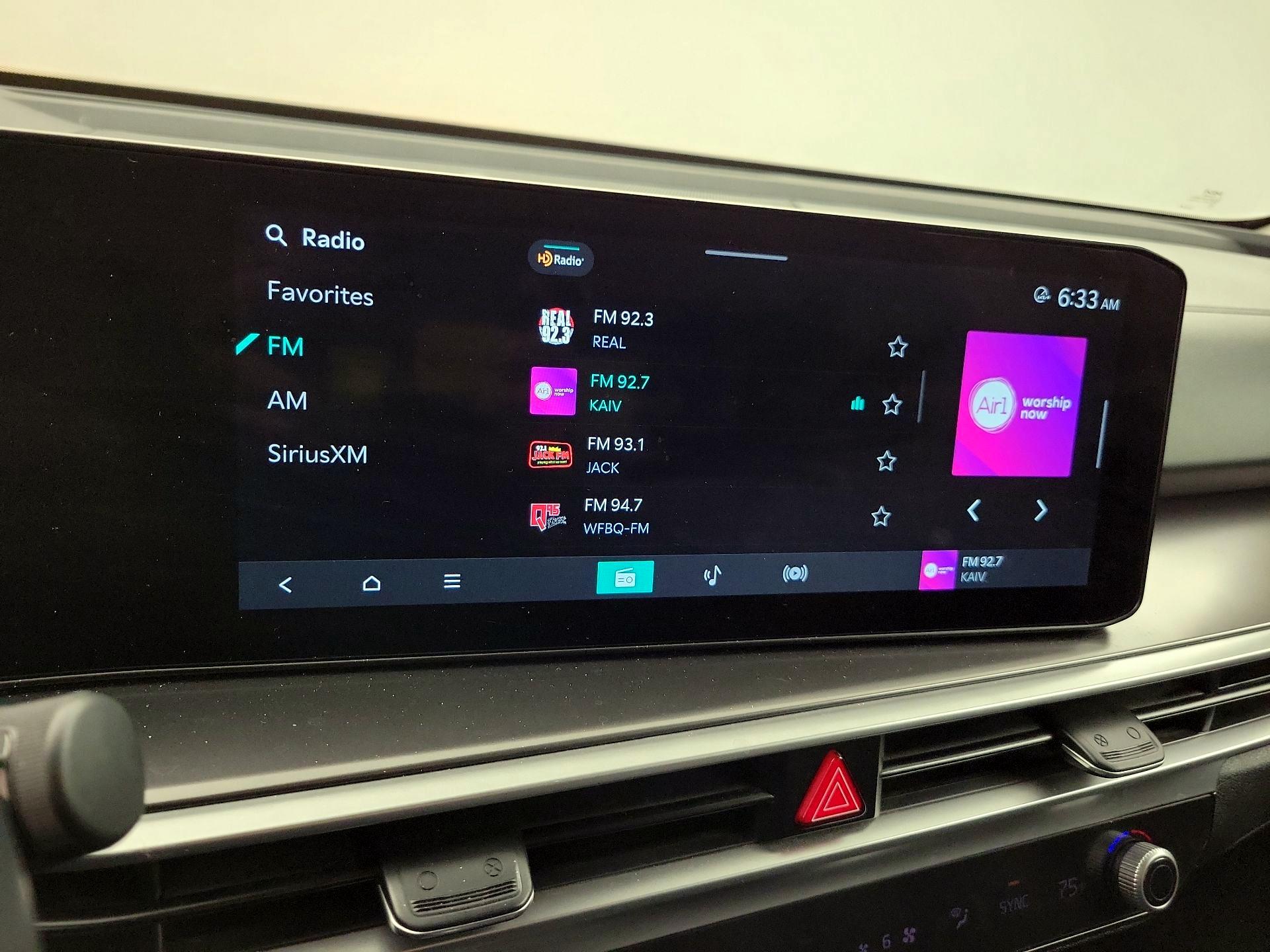 Thumbnail: 2024 Kia Sorento - 16