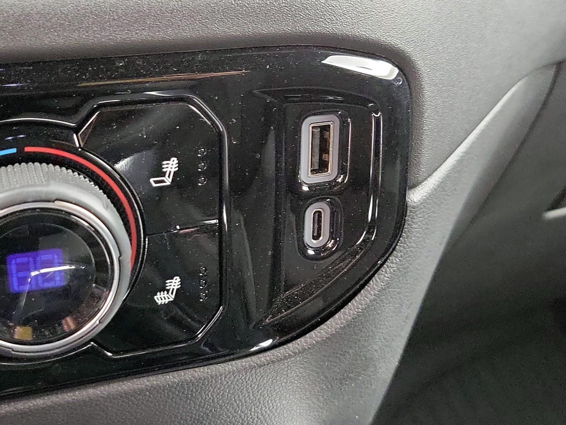 Thumbnail: 2023 Chevrolet Silverado 1500 - 18