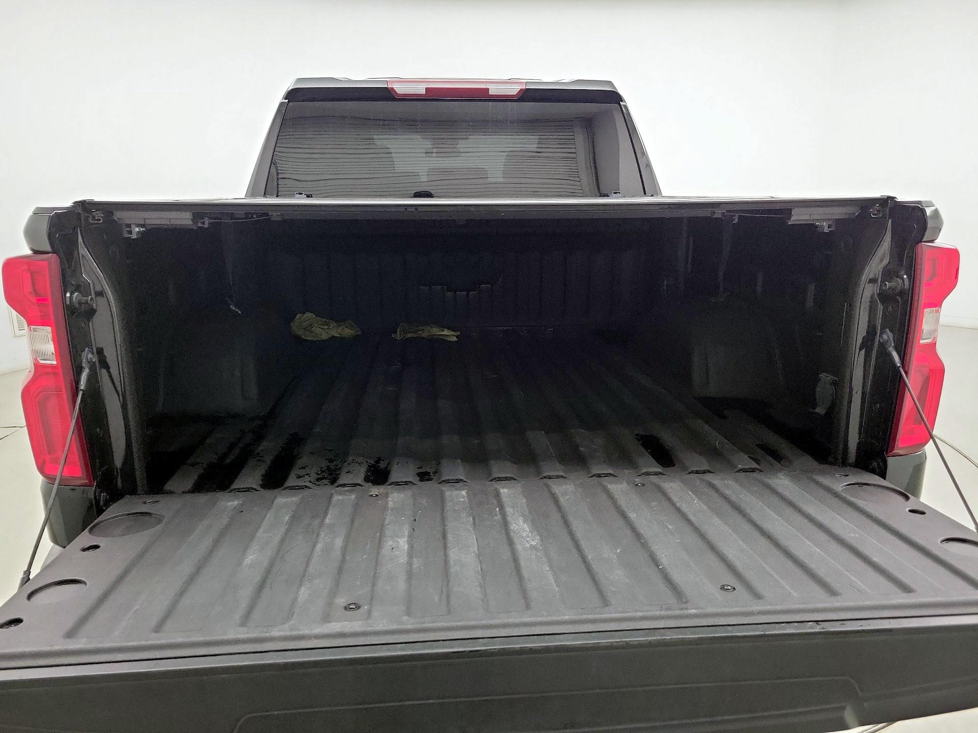 Thumbnail: 2023 Chevrolet Silverado 1500 - 20