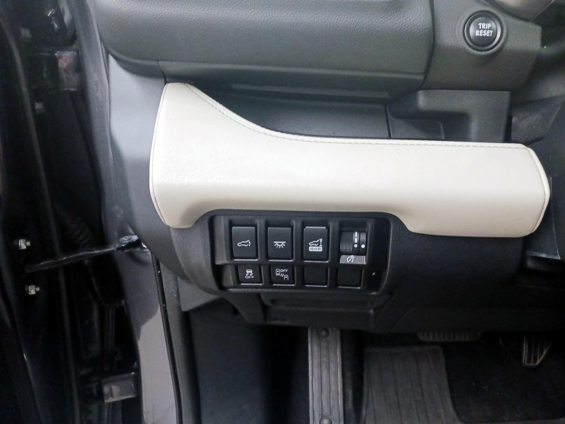 Thumbnail: 2022 Subaru Ascent - 11