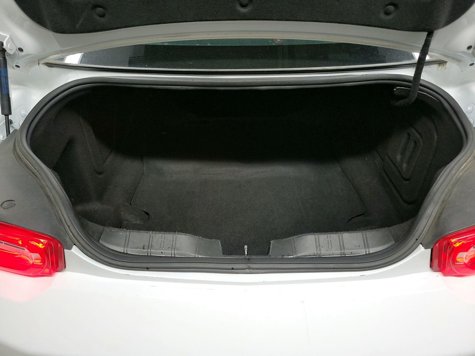 Thumbnail: 2023 Chevrolet Camaro - 17