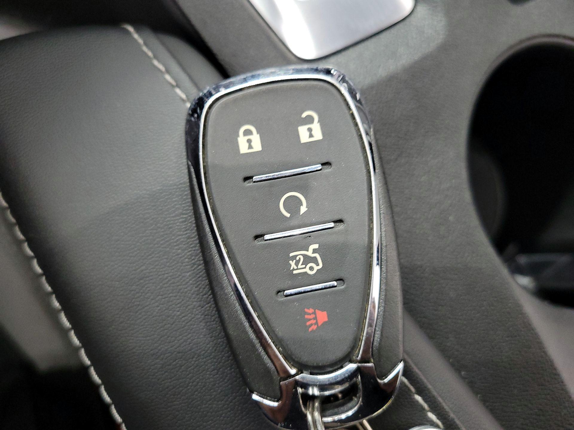 Thumbnail: 2023 Chevrolet Camaro - 19