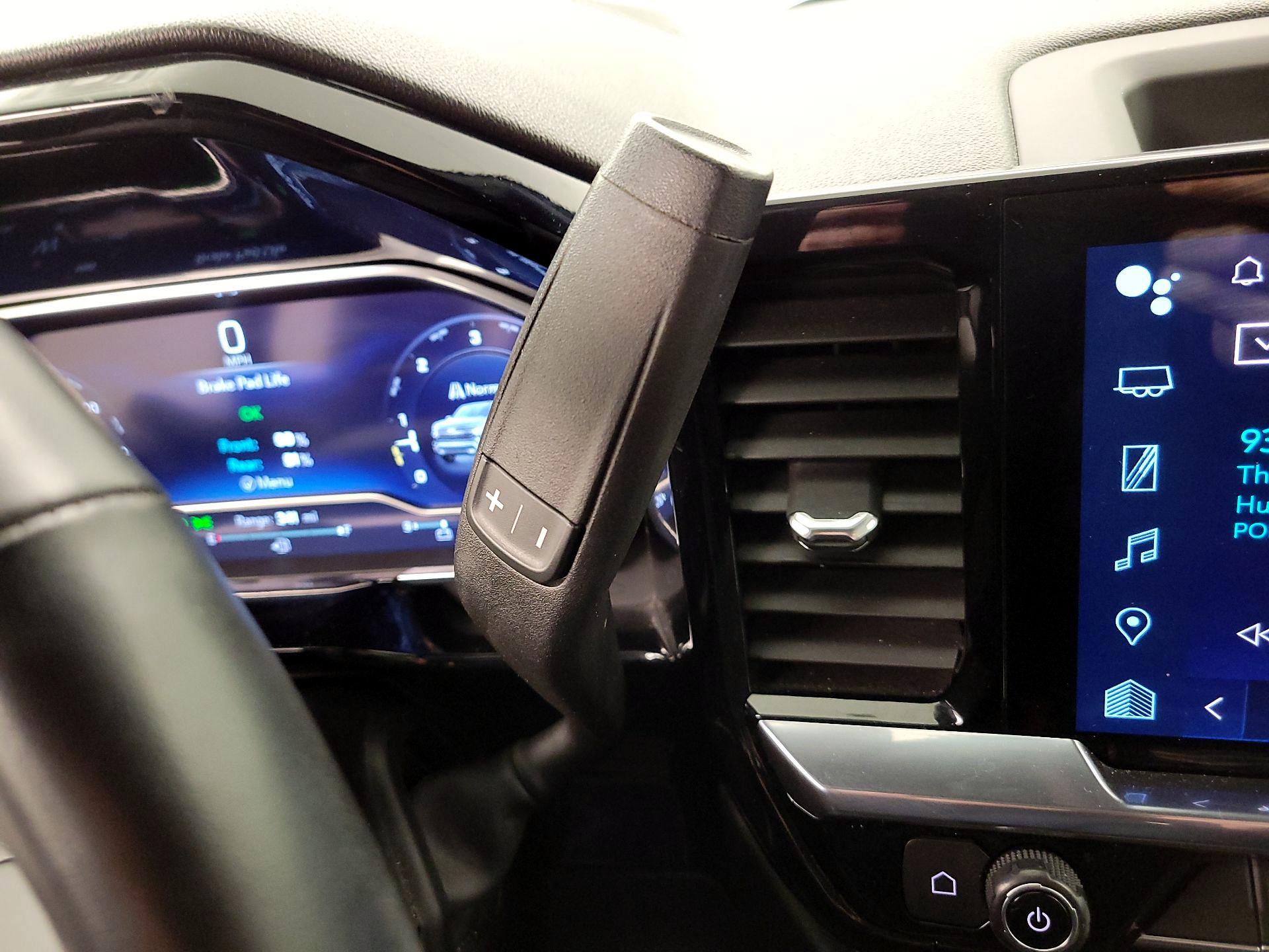 Thumbnail: 2023 Chevrolet Silverado 1500 - 17