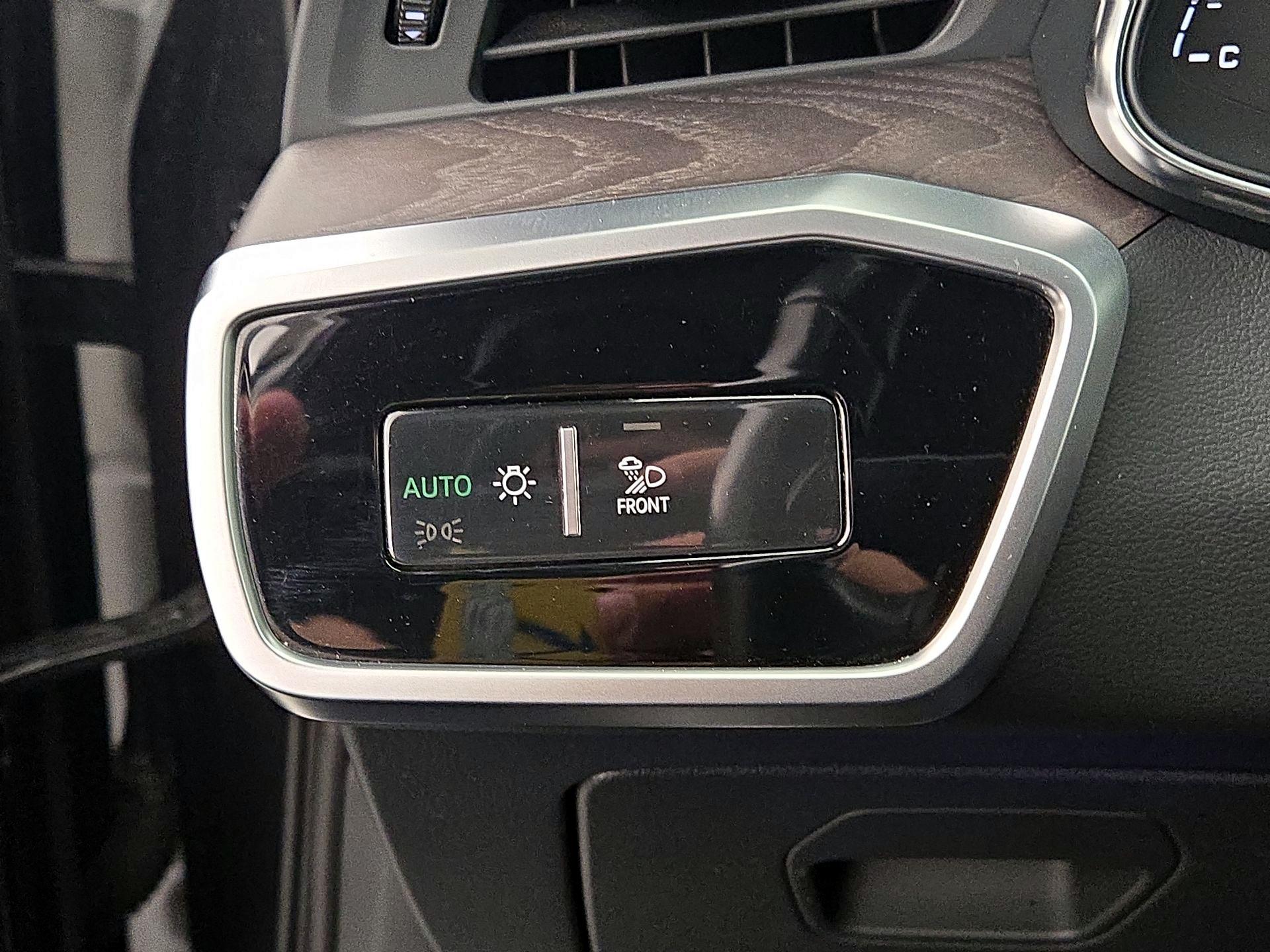 Thumbnail: 2024 Audi A6 - 13