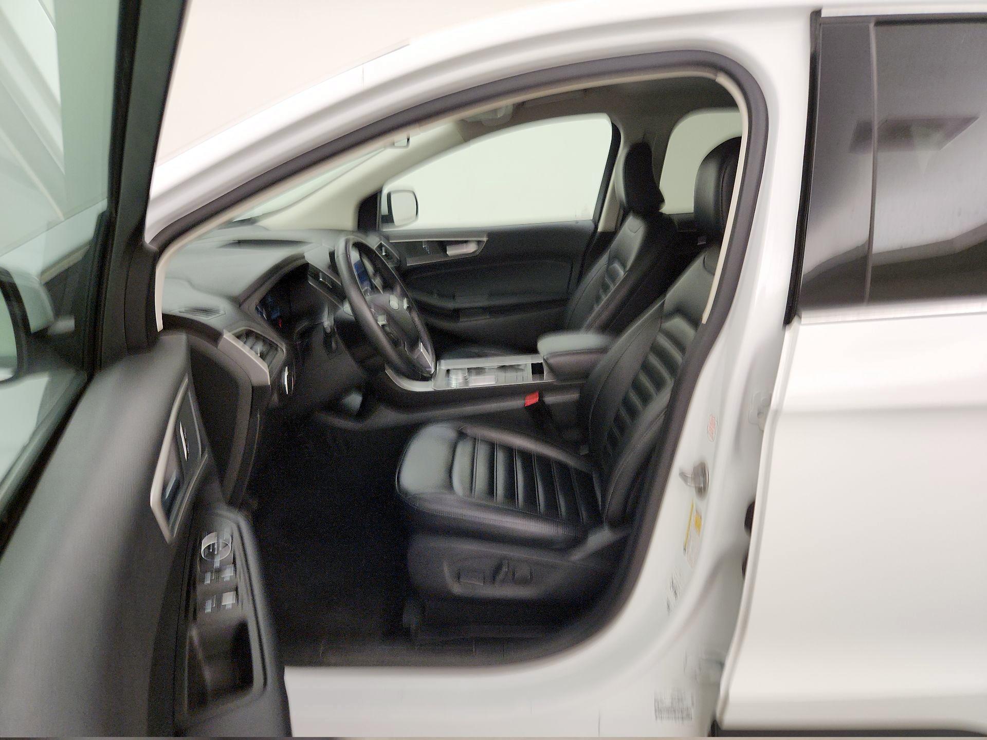 Thumbnail: 2024 Ford Edge - 11