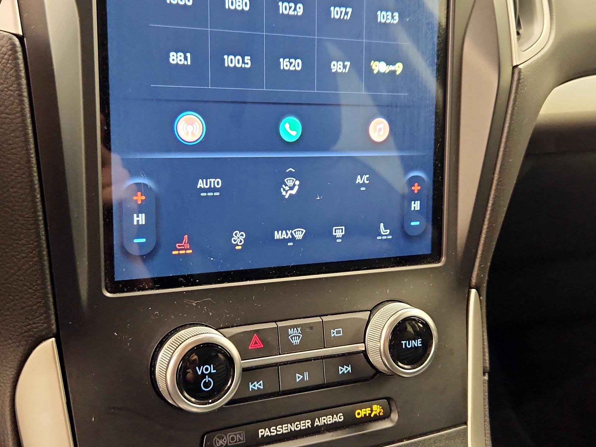 Thumbnail: 2024 Ford Edge - 16