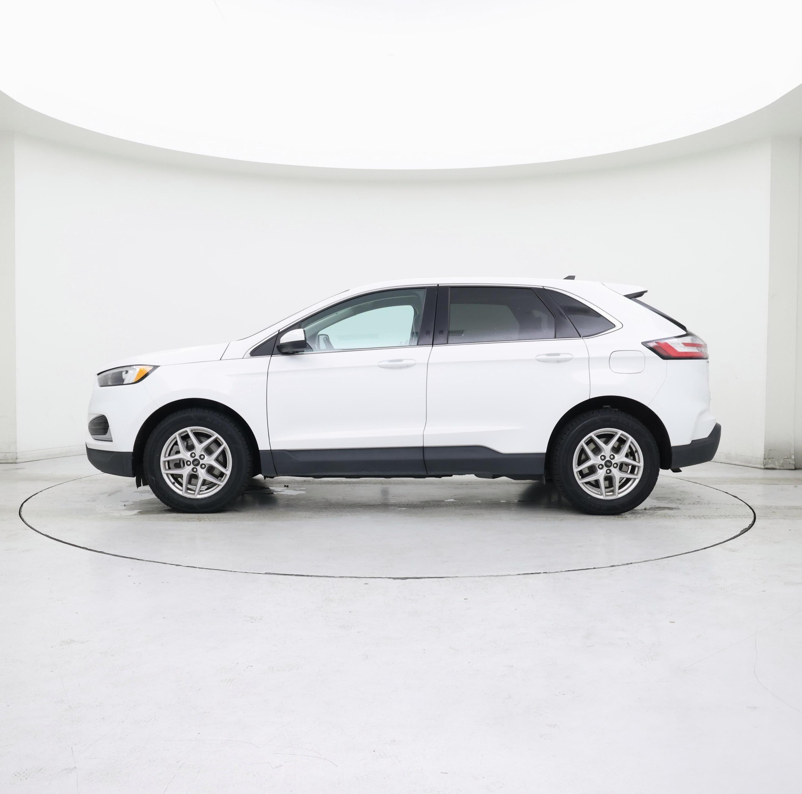 Thumbnail: 2024 Ford Edge - 3