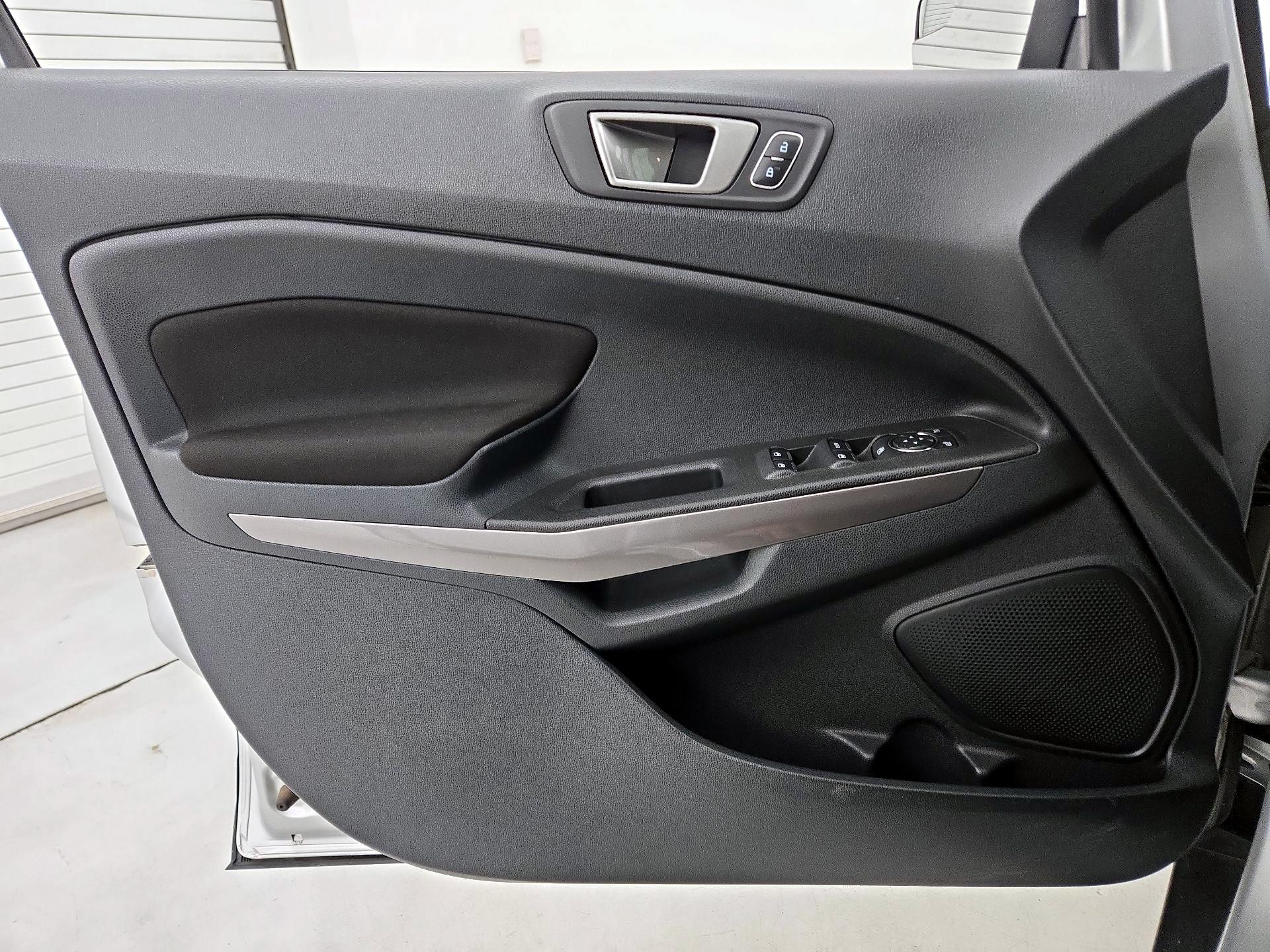 Thumbnail: 2021 Ford EcoSport - 12