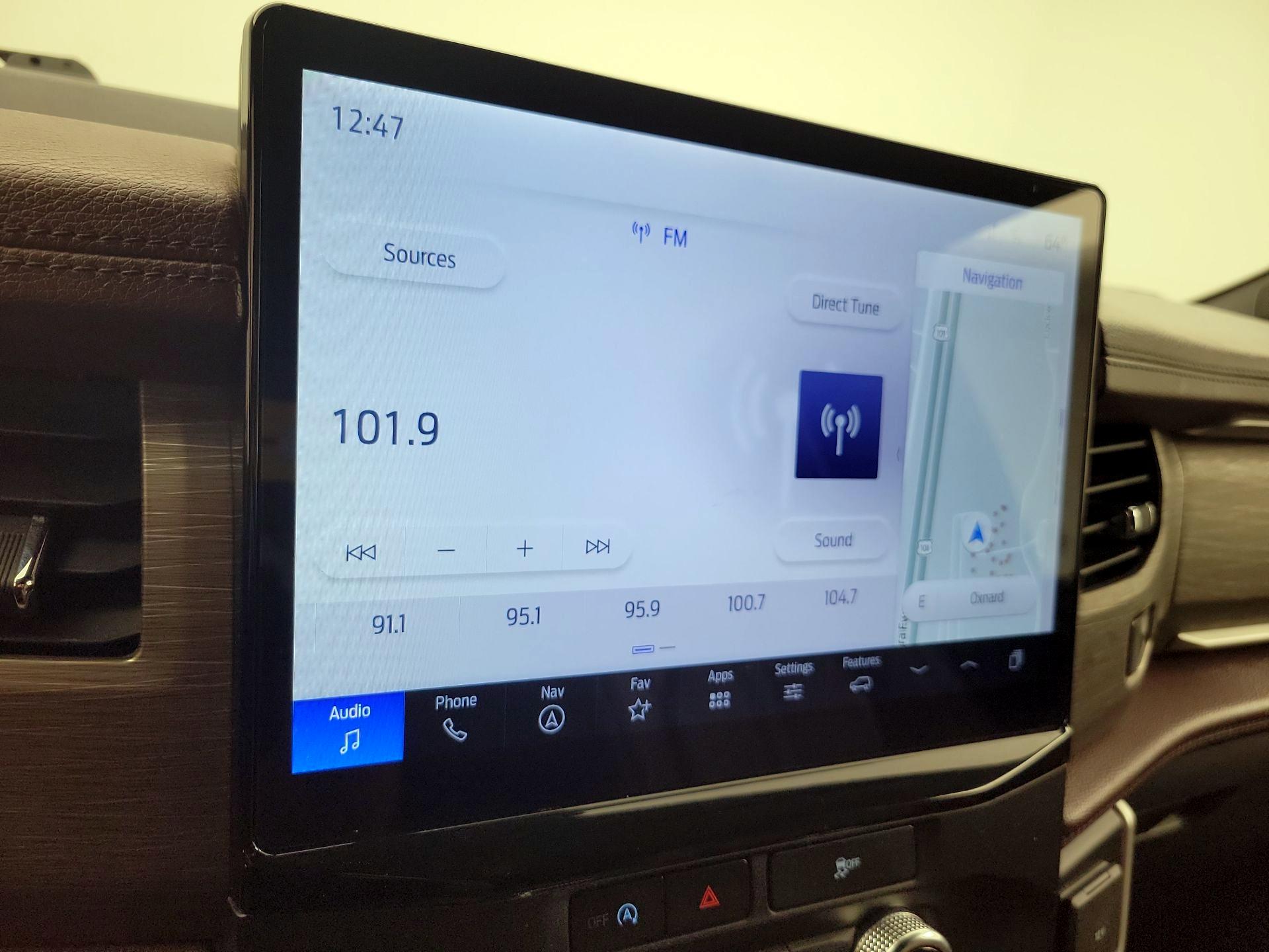 Thumbnail: 2023 Ford Expedition - 16