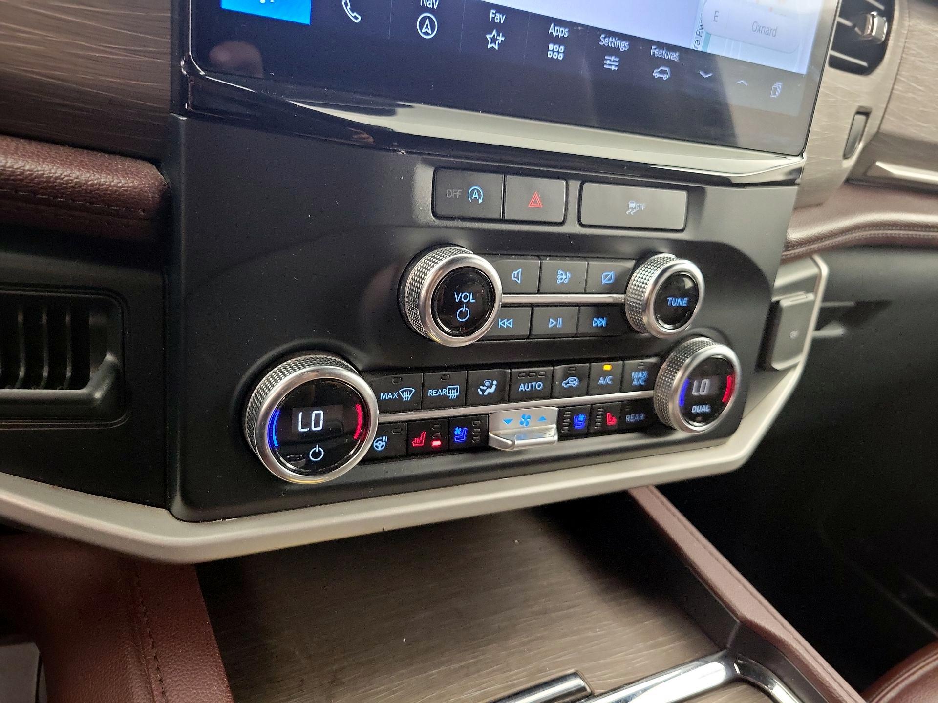 Thumbnail: 2023 Ford Expedition - 17